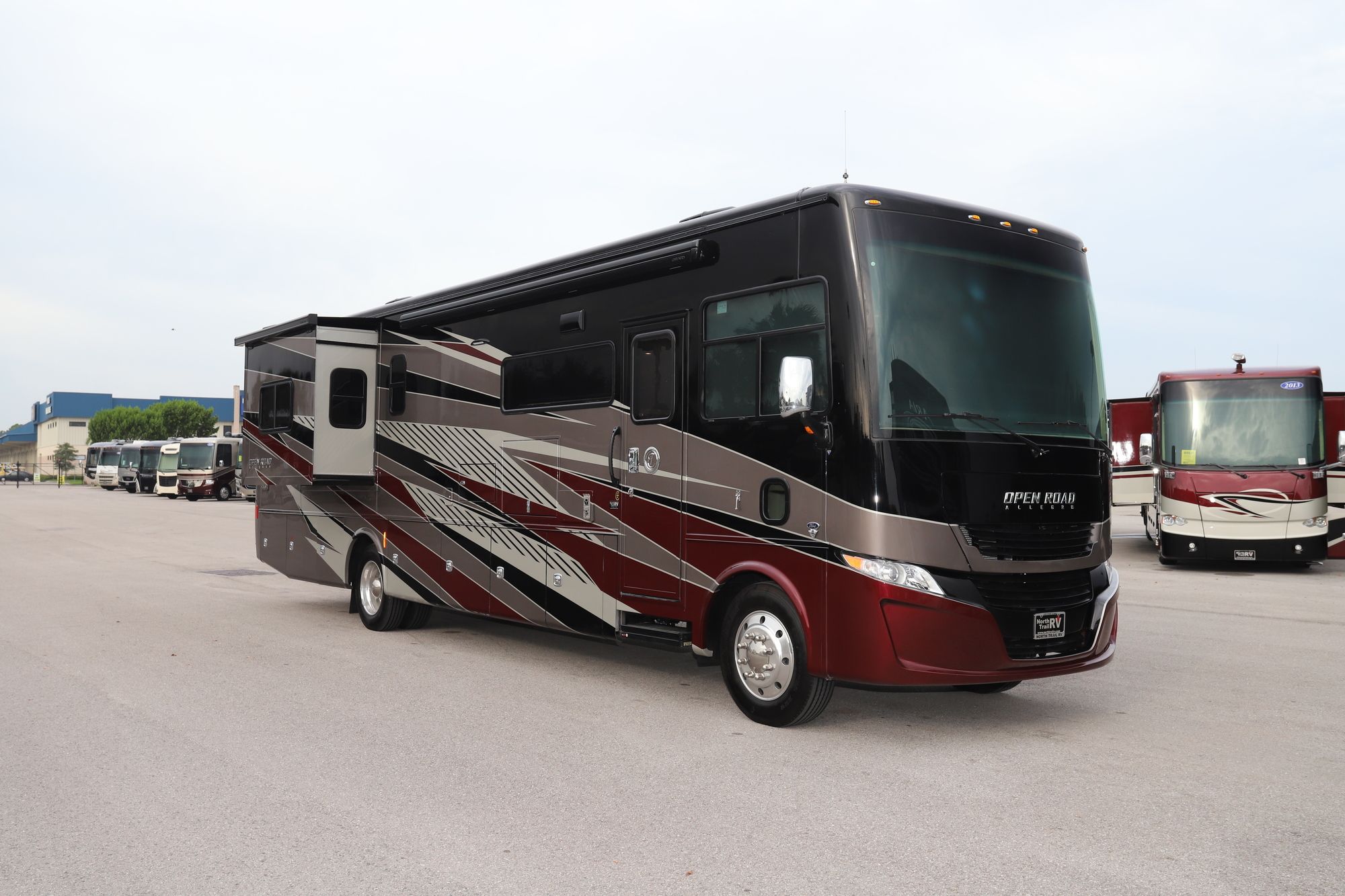 New 2022 Tiffin Motor Homes Allegro 36UA Class A  For Sale