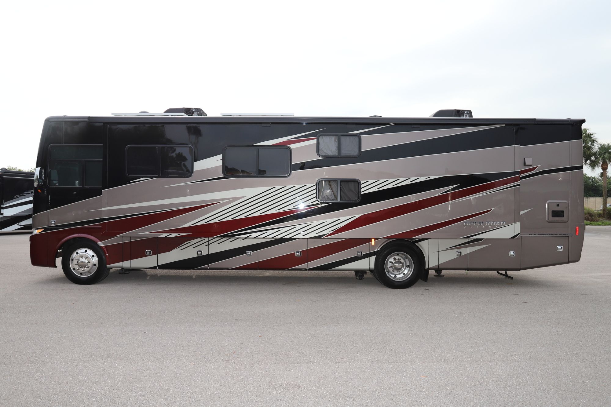 New 2022 Tiffin Motor Homes Allegro 36UA Class A  For Sale