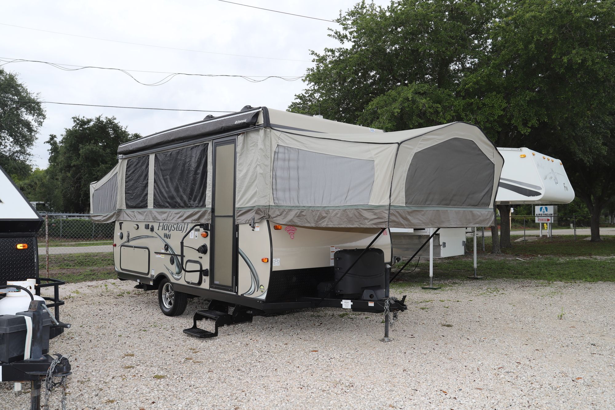 Used 2018 Forest River Flagstaff 27KS-HW Tent Camper  For Sale