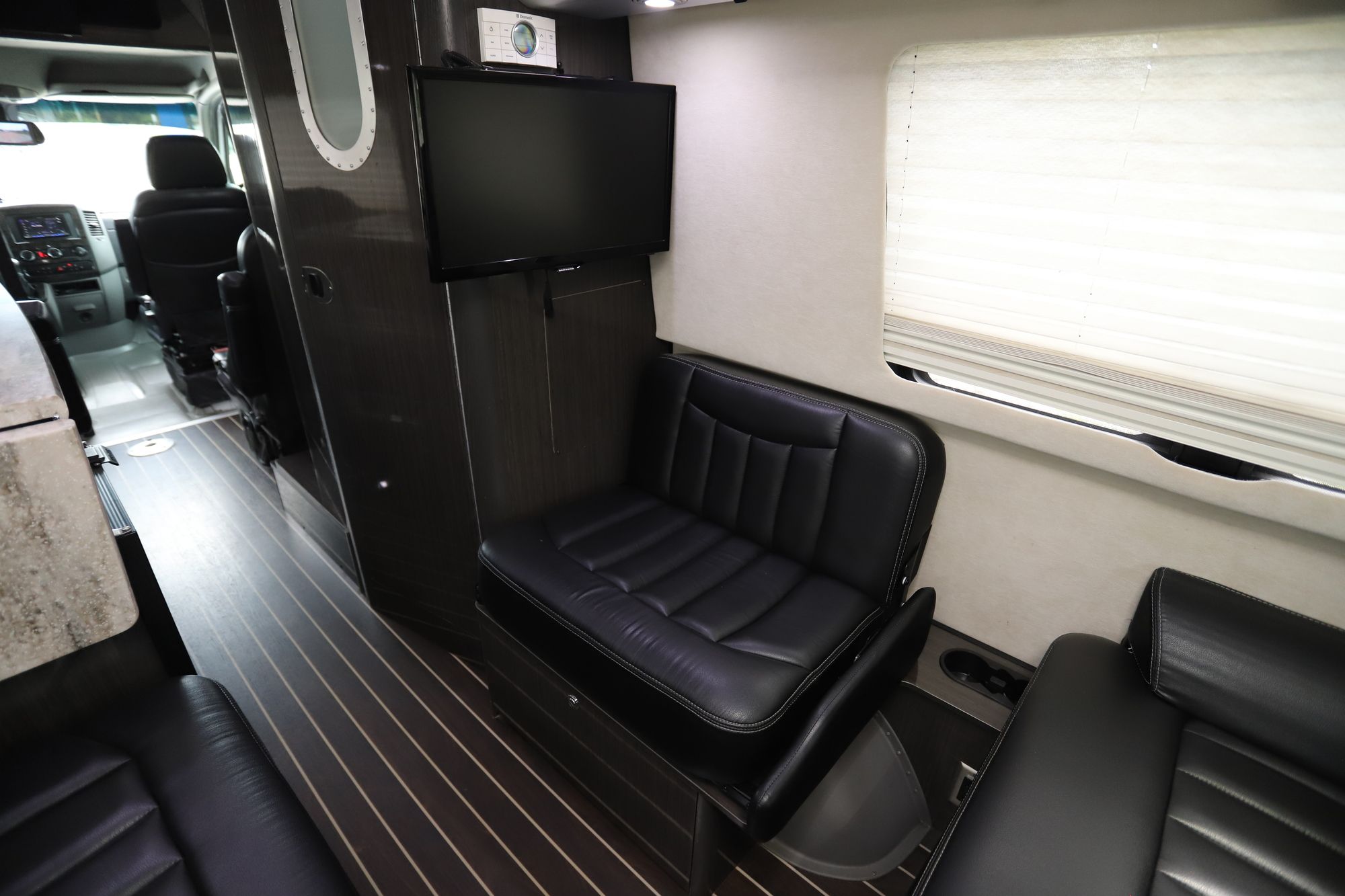 Used 2015 Airstream Interstate LOUNGE Class B  For Sale