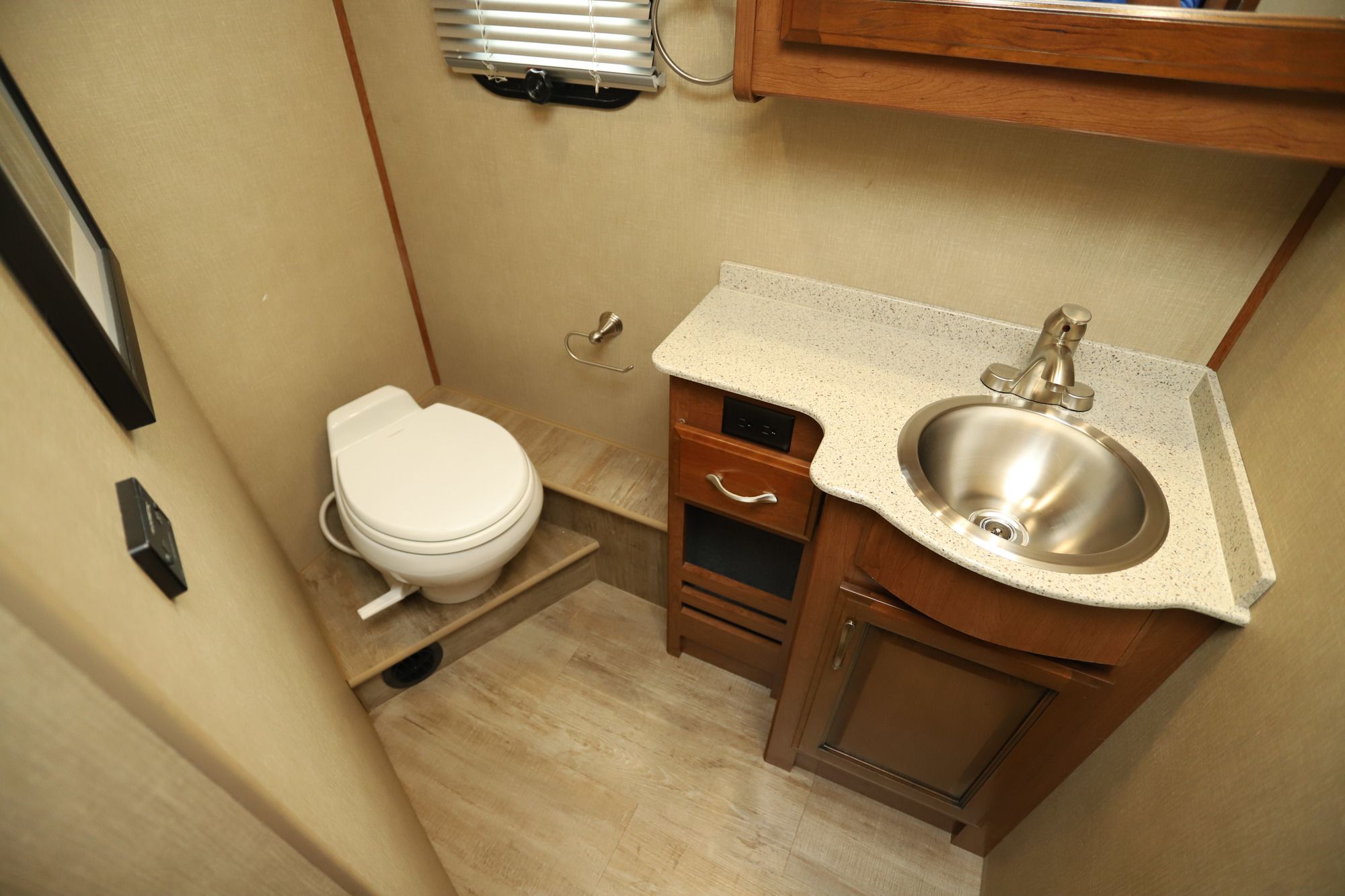 Used 2018 Fleetwood Bounder 35K Class A  For Sale