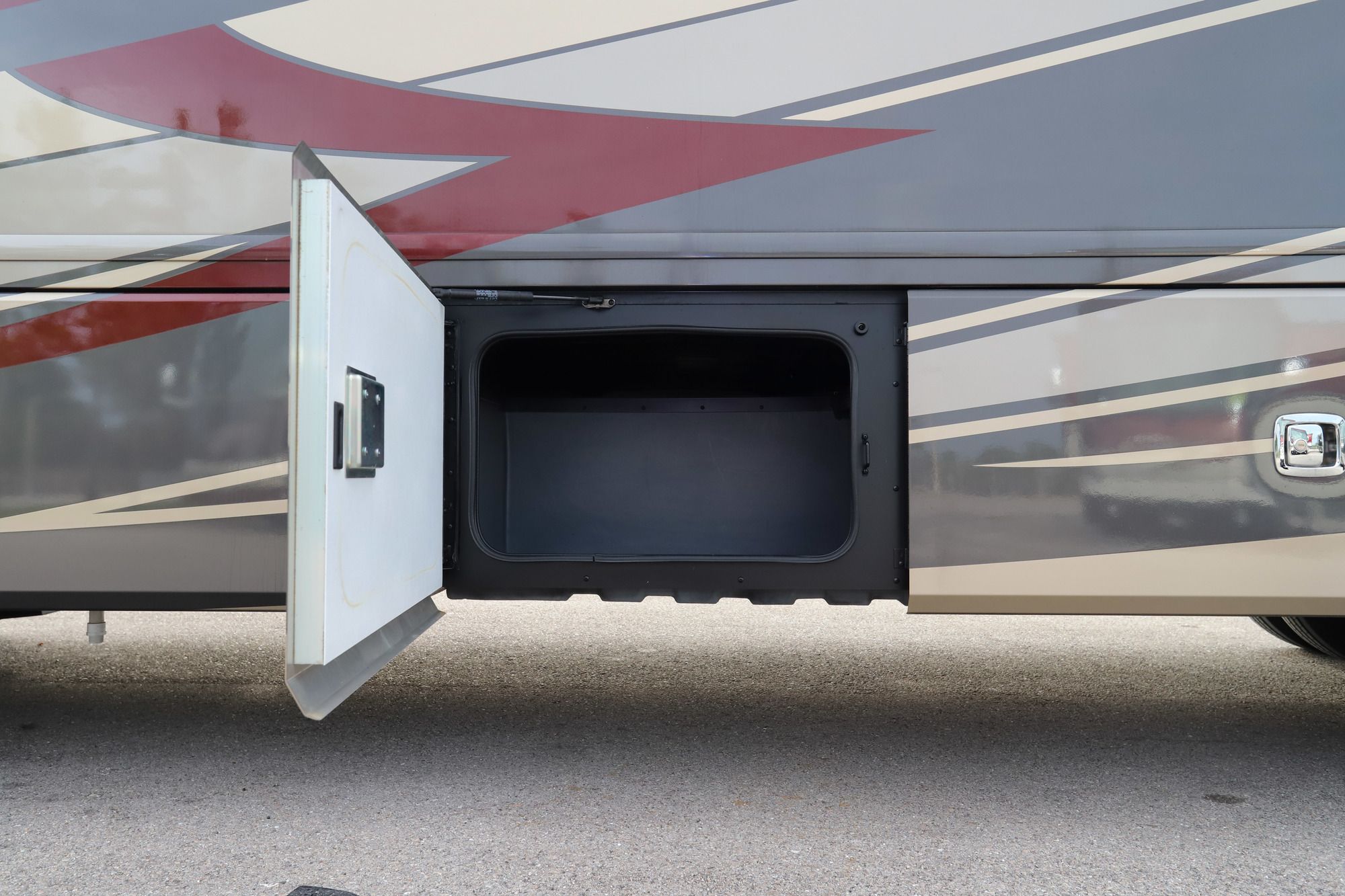 Used 2018 Fleetwood Bounder 35K Class A  For Sale