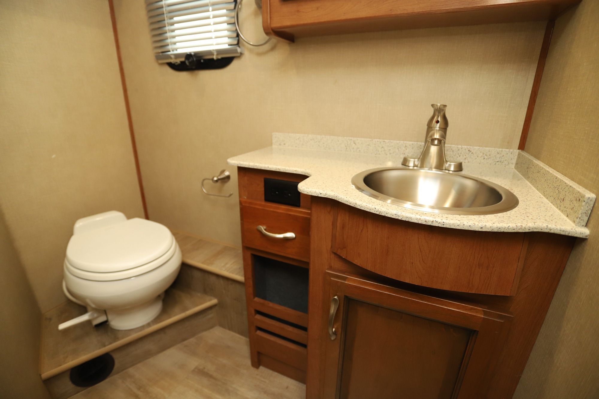 Used 2018 Fleetwood Bounder 35K Class A  For Sale