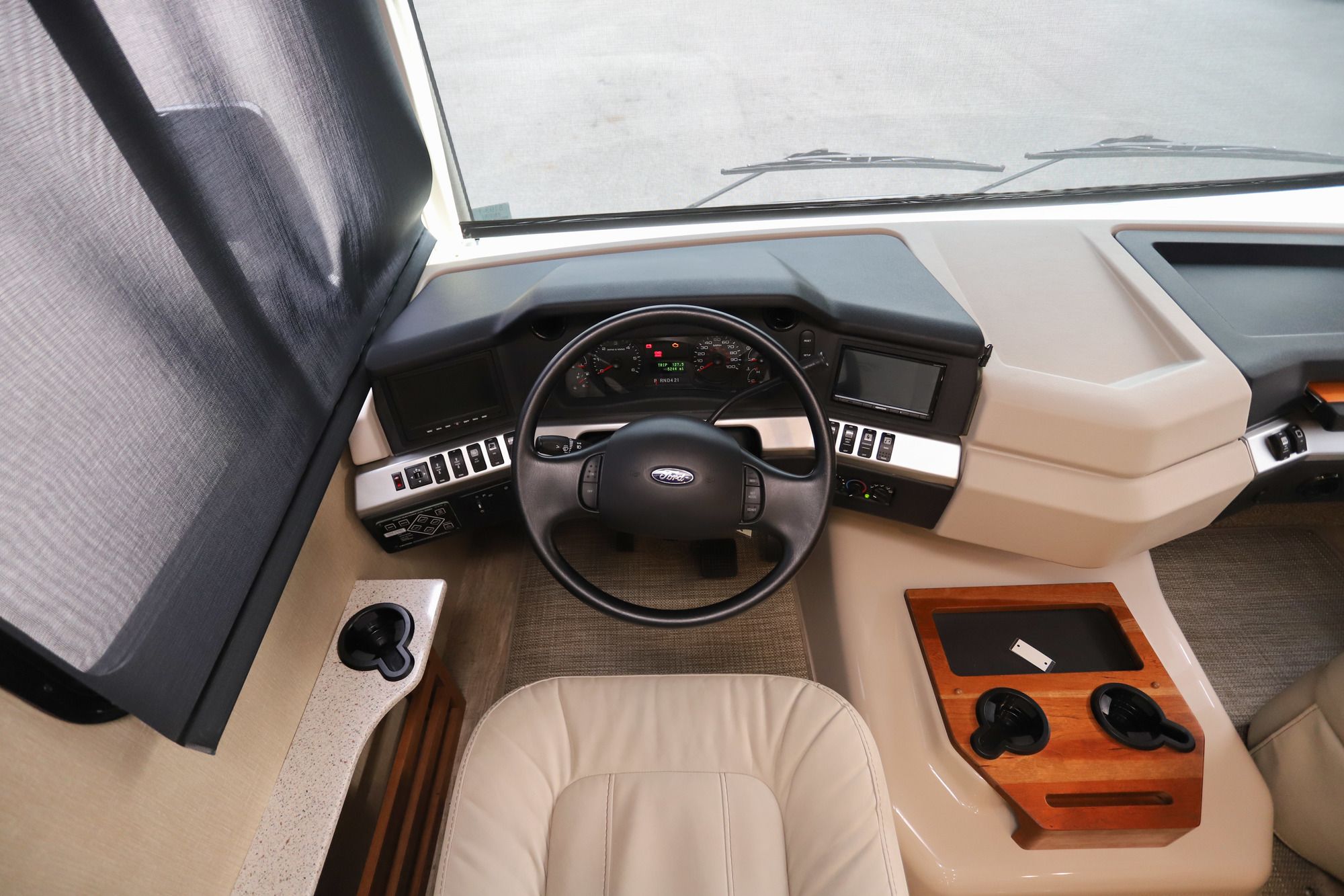 Used 2018 Fleetwood Bounder 35K Class A  For Sale