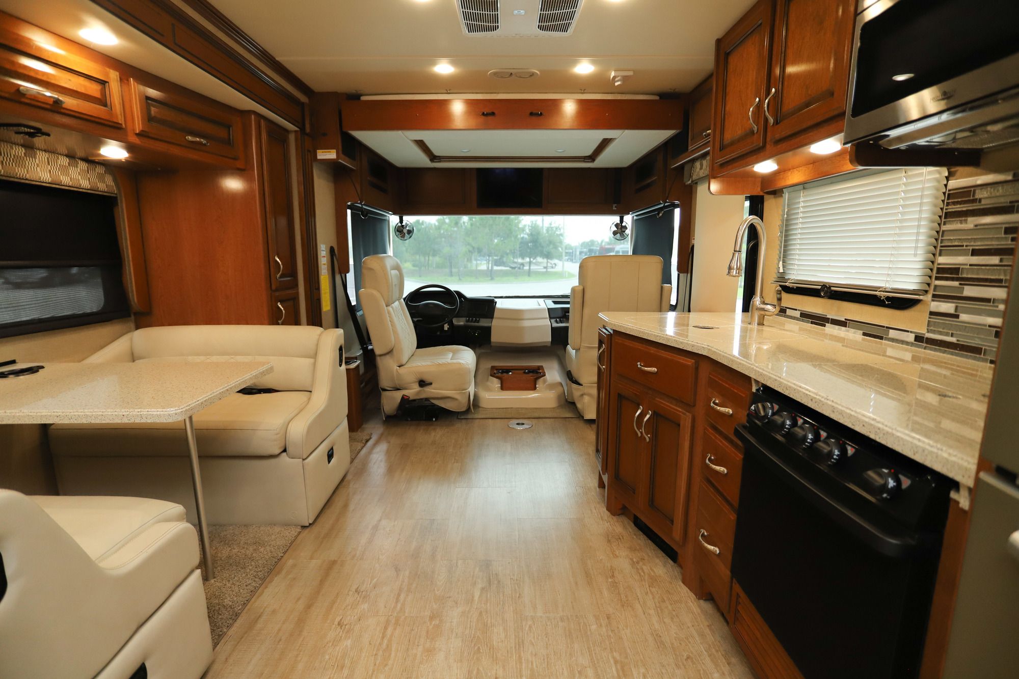 Used 2018 Fleetwood Bounder 35K Class A  For Sale