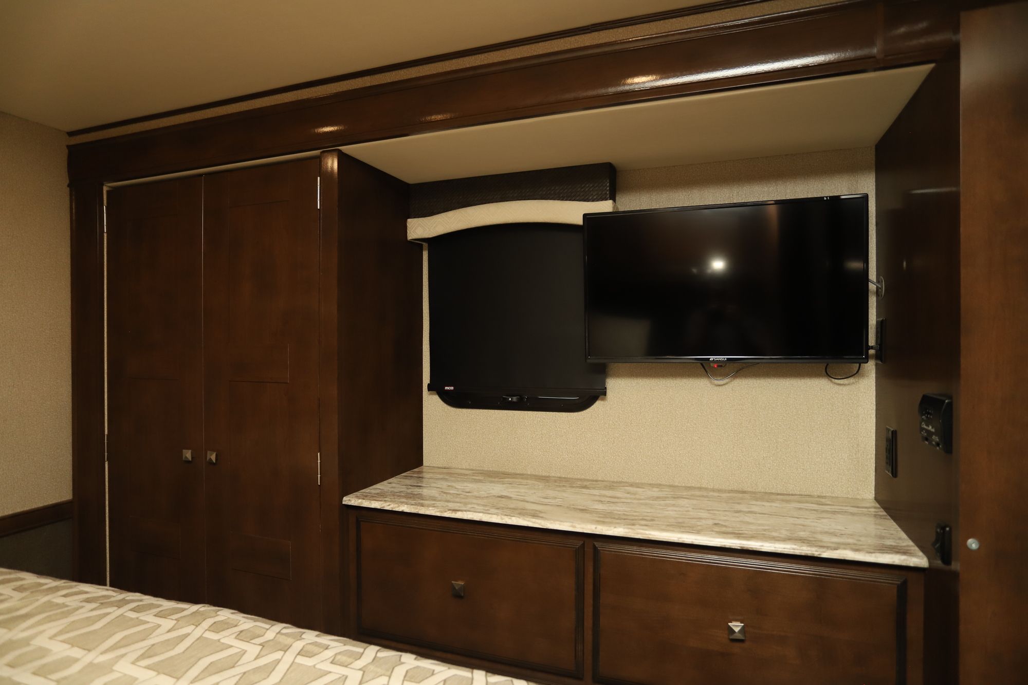 Used 2020 Fleetwood Flair 29M Class A  For Sale