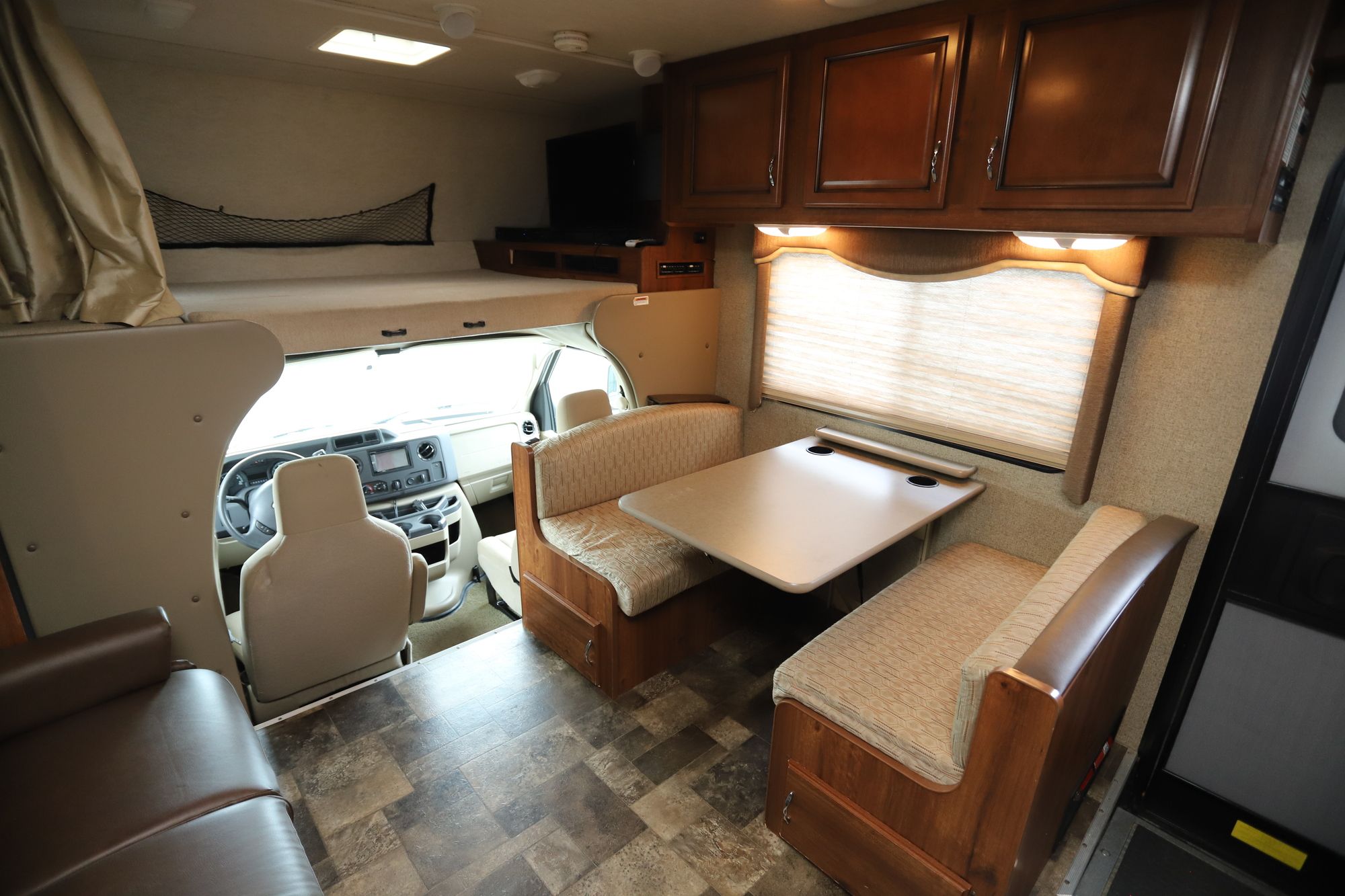 Used 2014 Fleetwood Tioga 31D Class C  For Sale
