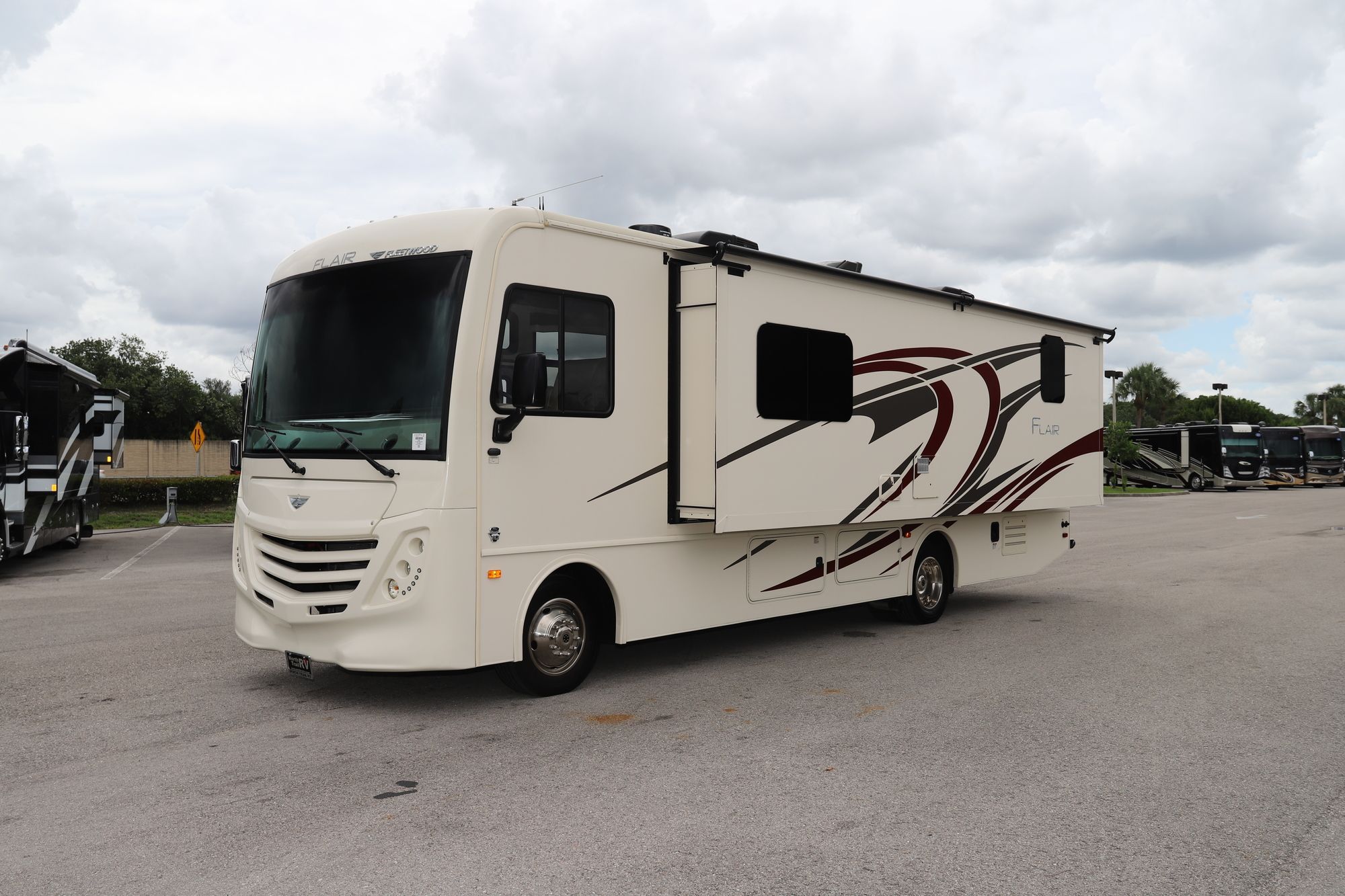 Used 2020 Fleetwood Flair 29M Class A  For Sale