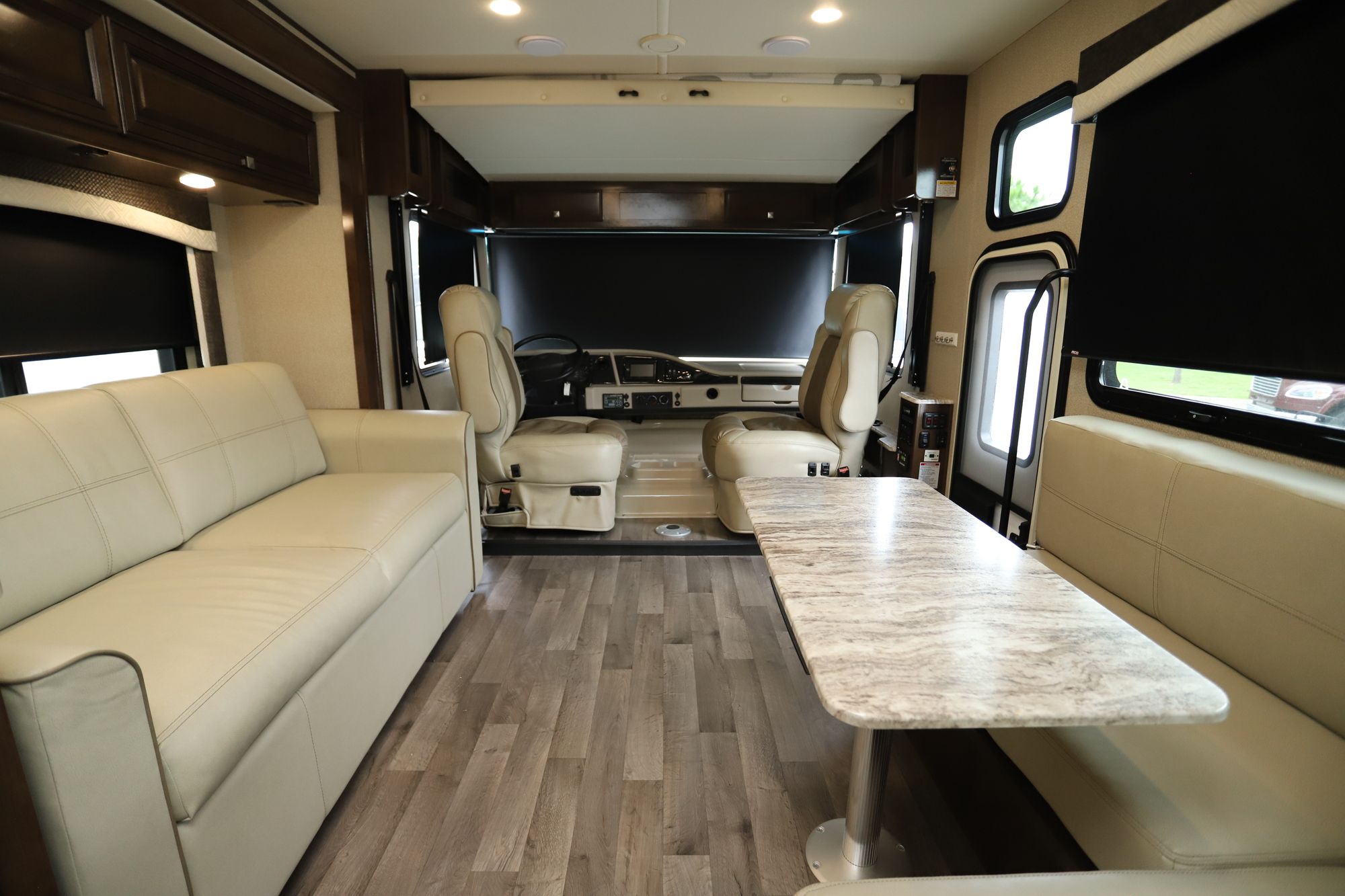 Used 2020 Fleetwood Flair 29M Class A  For Sale