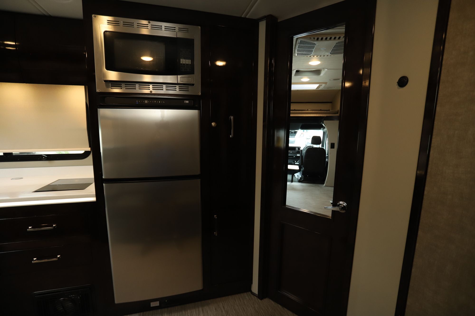 New 2022 Renegade Rv Vienna 25VRMC Class C  For Sale