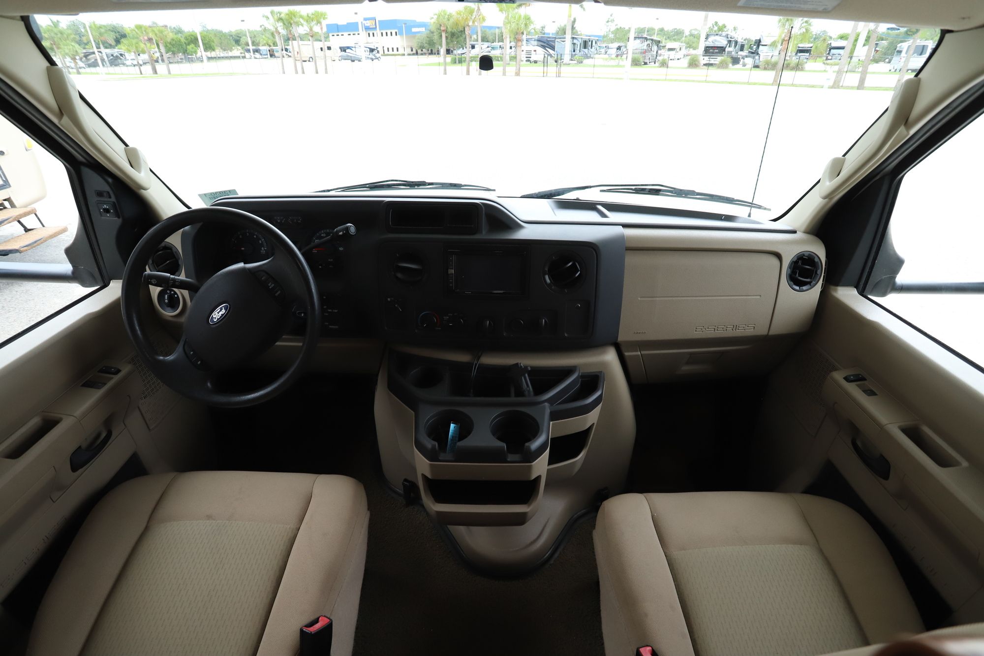 Used 2014 Fleetwood Tioga 31D Class C  For Sale