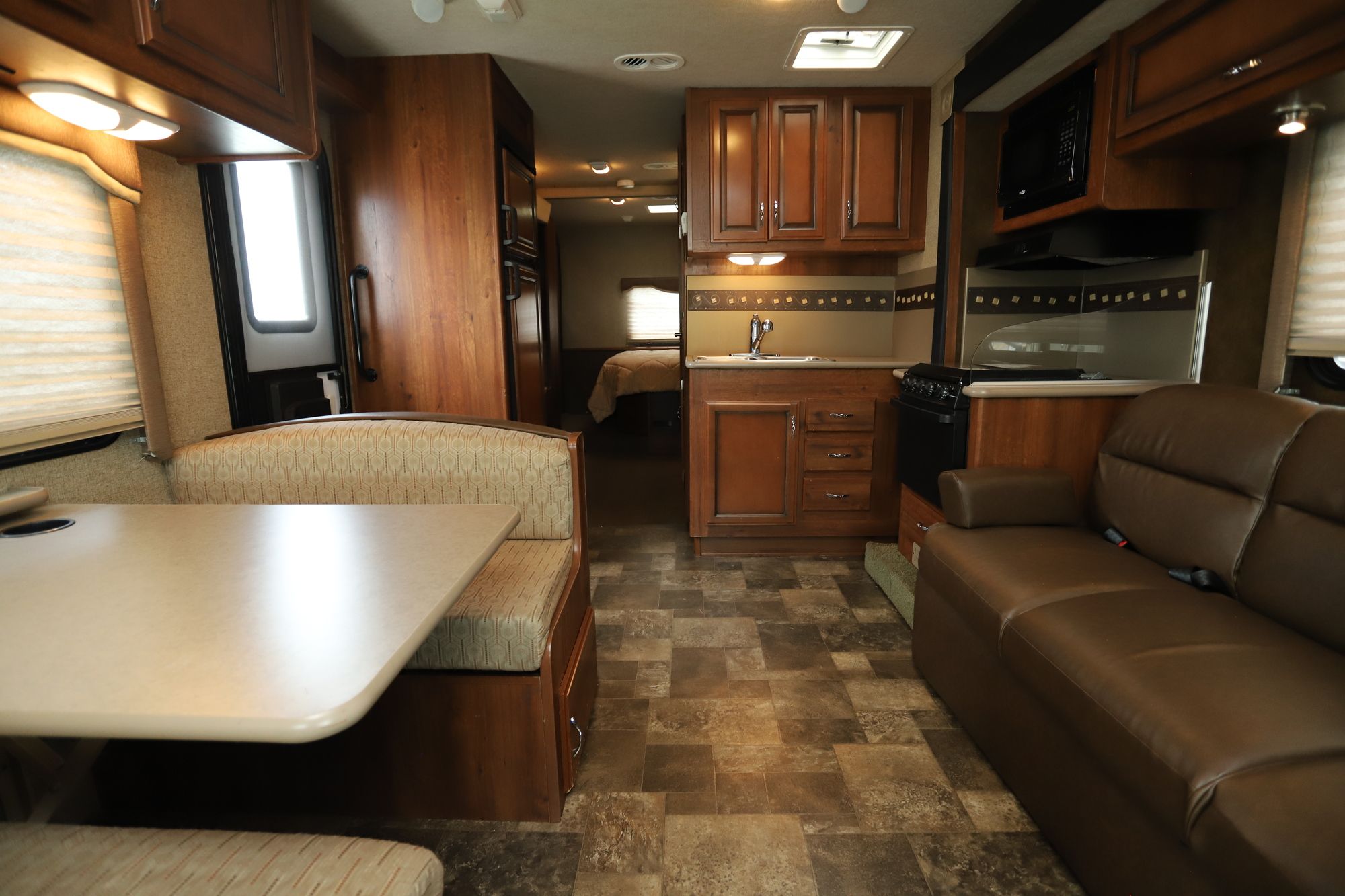 Used 2014 Fleetwood Tioga 31D Class C  For Sale