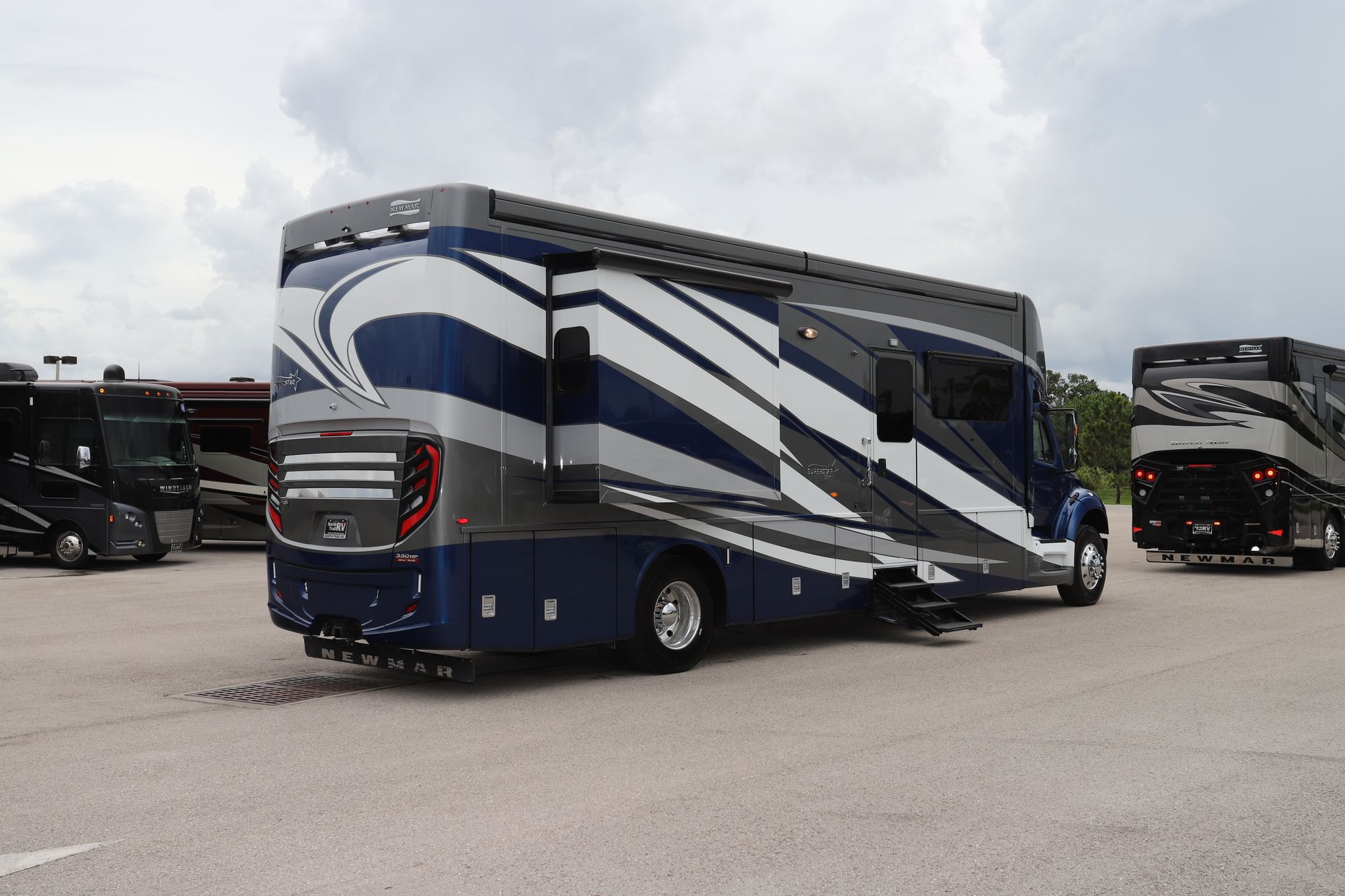 New 2021 Newmar Super Star 3746 Super C  For Sale