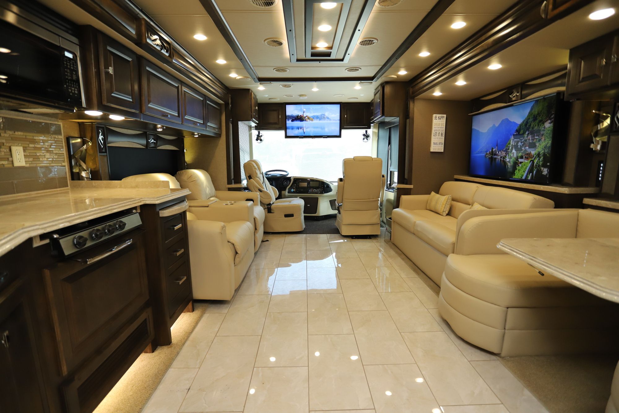 Used 2018 Tiffin Motor Homes Phaeton 40IH Class A  For Sale