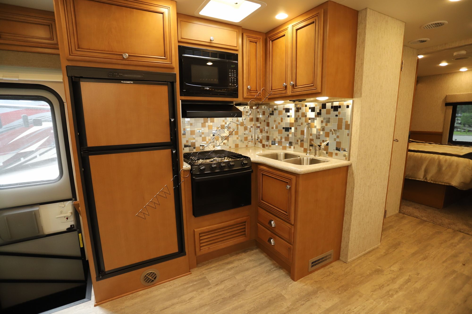 Used 2018 Newmar Bay Star Sport 2702 Class A  For Sale