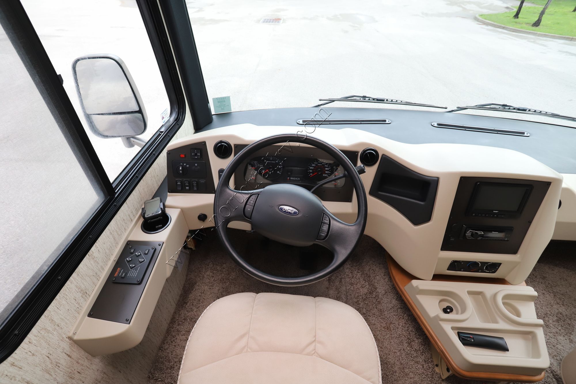 Used 2018 Newmar Bay Star Sport 2702 Class A  For Sale