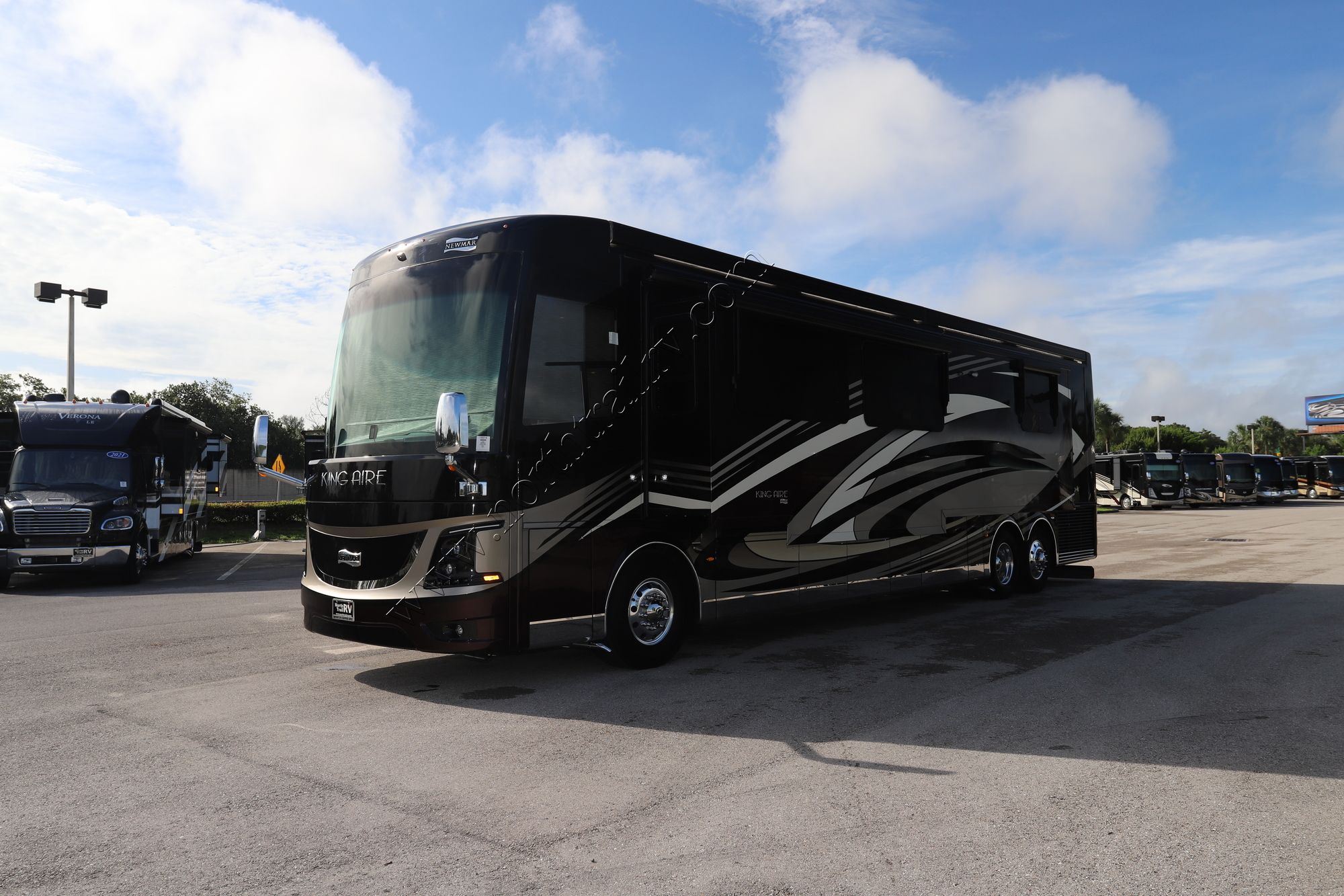 Used 2020 Newmar King Aire 4531 Class A  For Sale