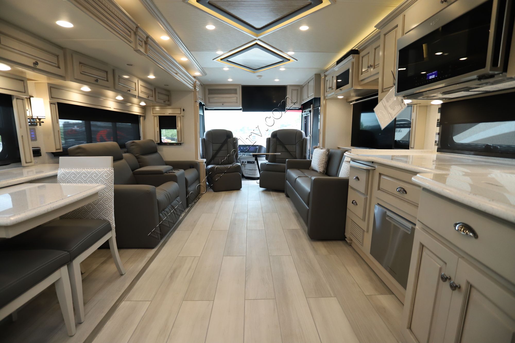 New 2021 Newmar Dutch Star 4369 Class A  For Sale