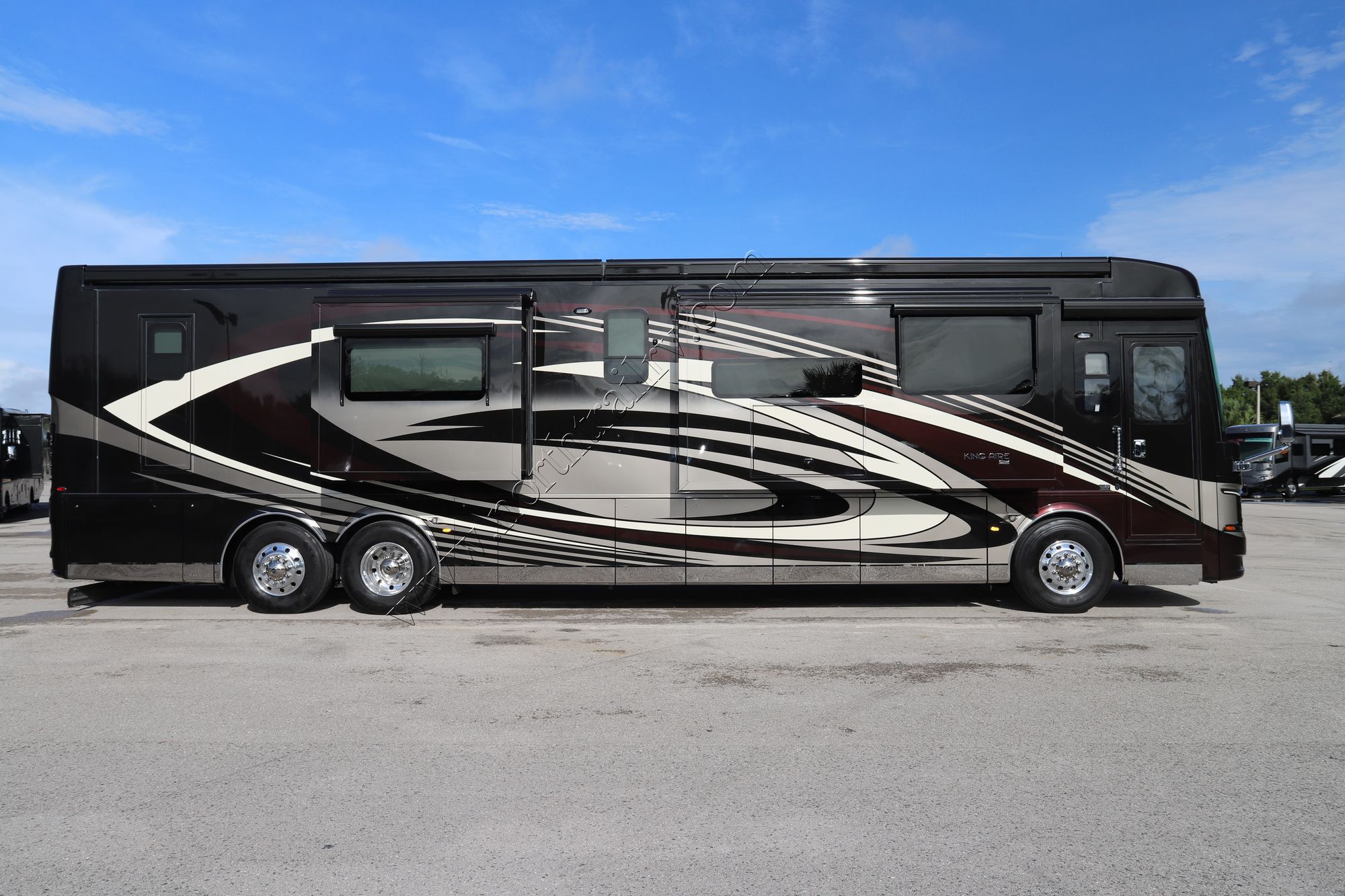 Used 2020 Newmar King Aire 4531 Class A  For Sale