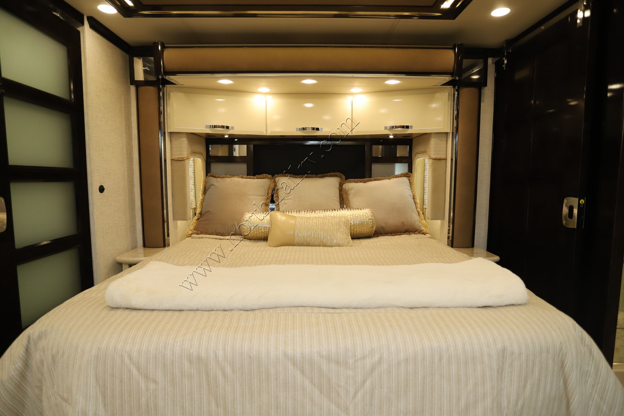 Used 2020 Newmar King Aire 4531 Class A  For Sale