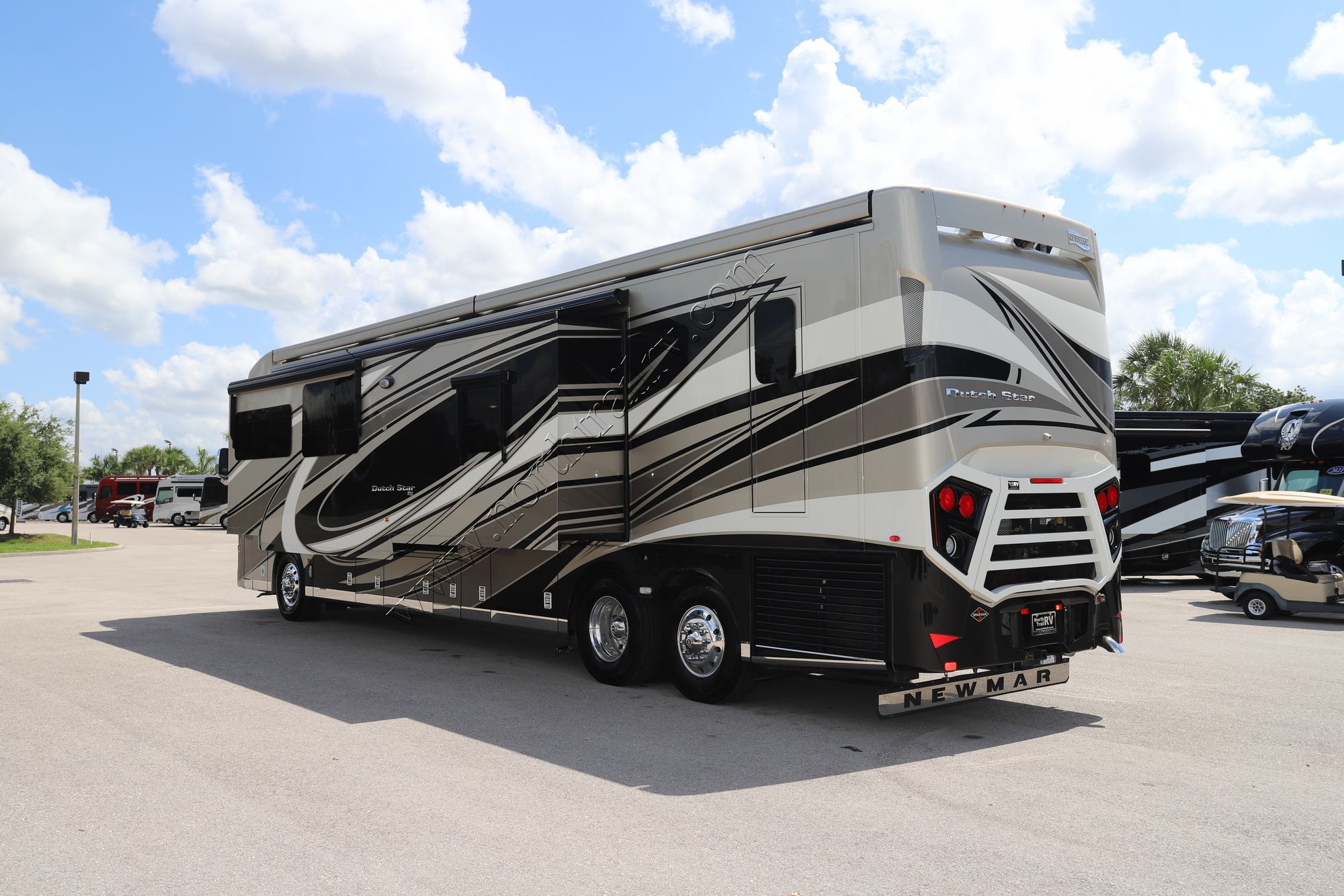 New 2021 Newmar Dutch Star 4369 Class A  For Sale