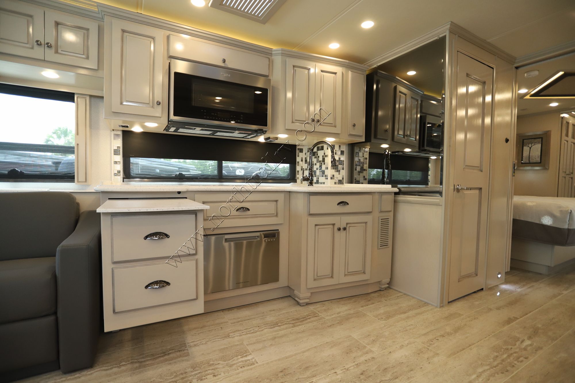 New 2021 Newmar Dutch Star 4369 Class A  For Sale
