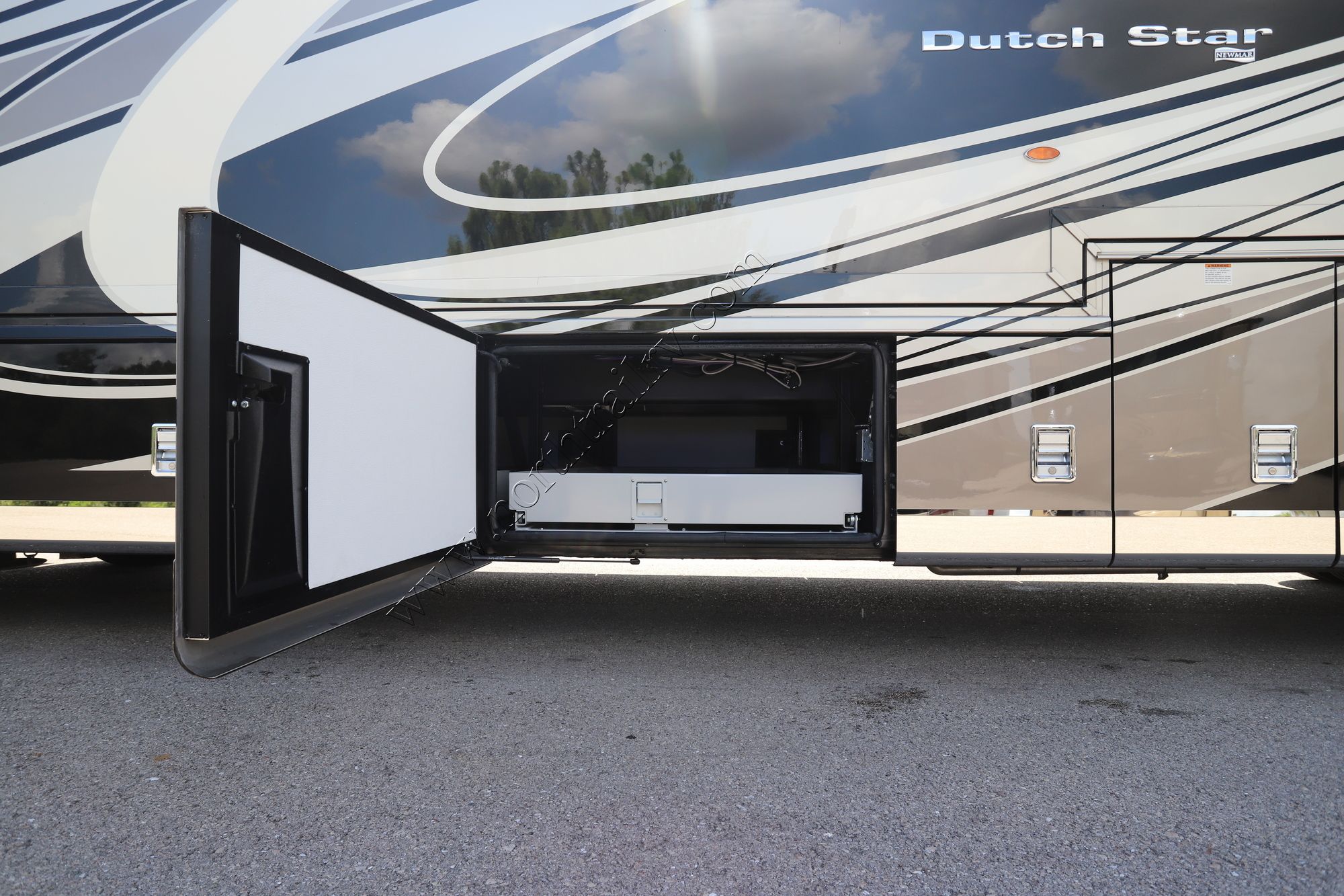 New 2021 Newmar Dutch Star 4369 Class A  For Sale