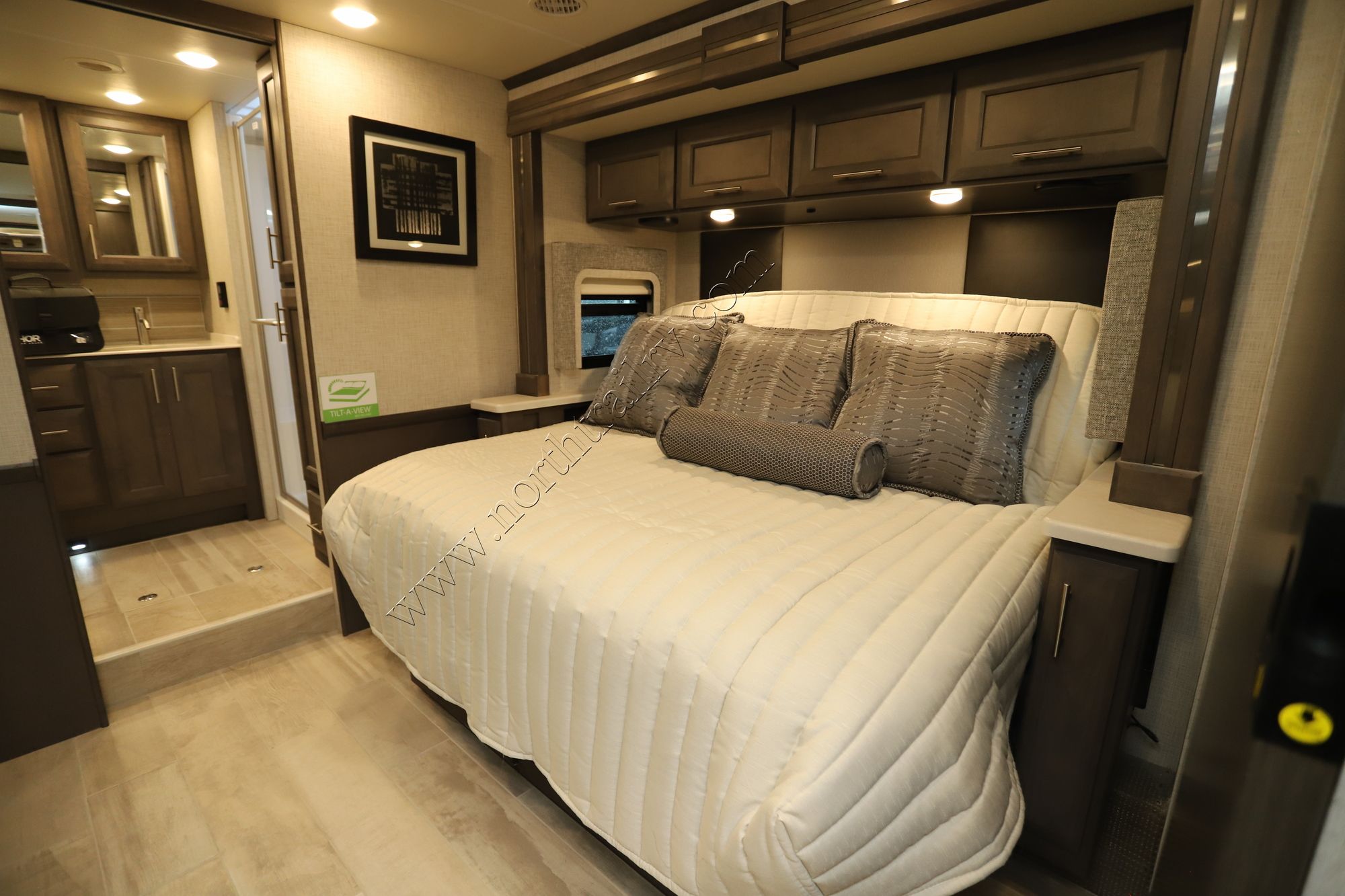 New 2022 Thor Aria 3901 Class A  For Sale