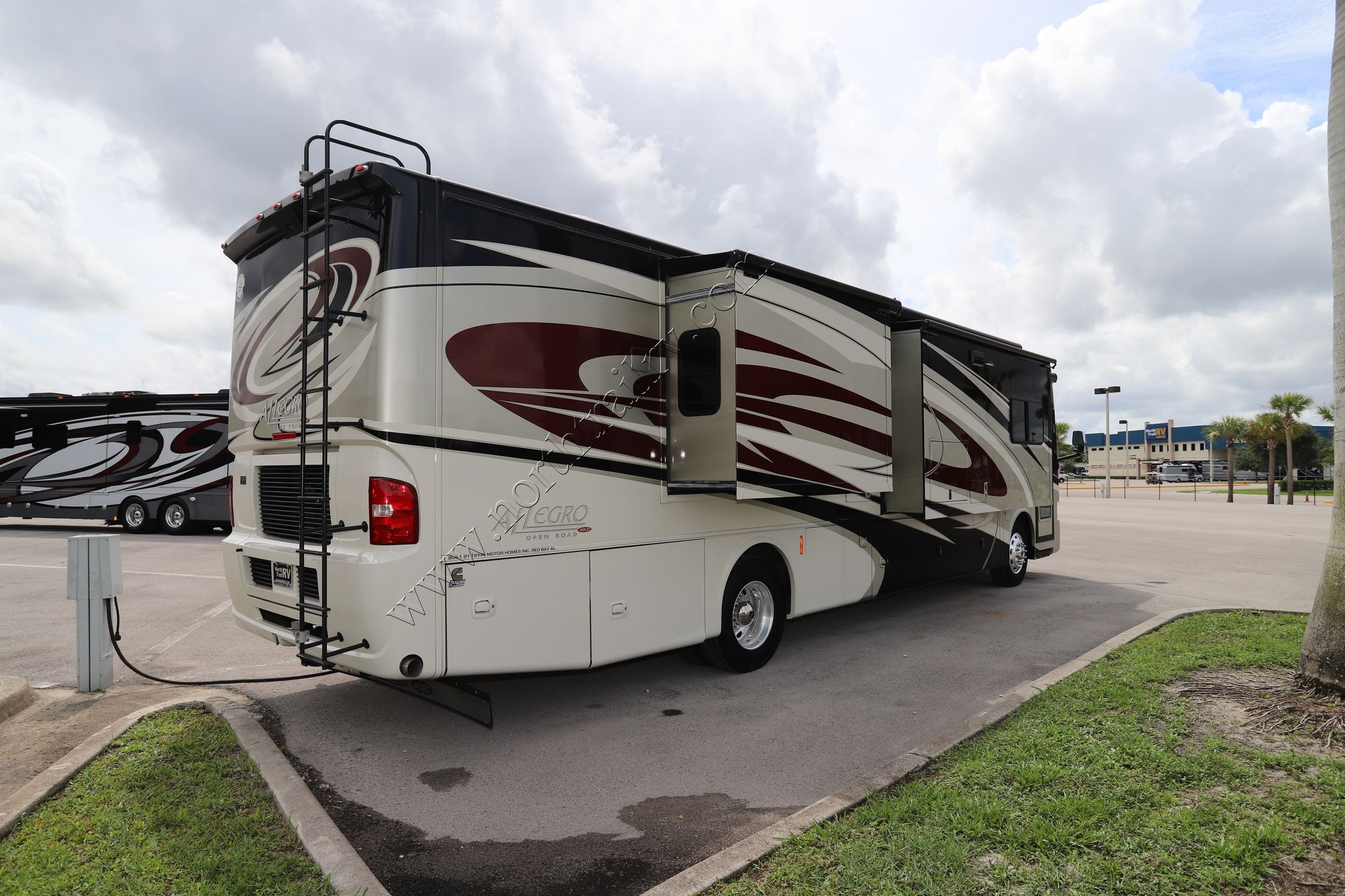 Used 2015 Tiffin Motor Homes Allegro Red 38QRA Class A  For Sale