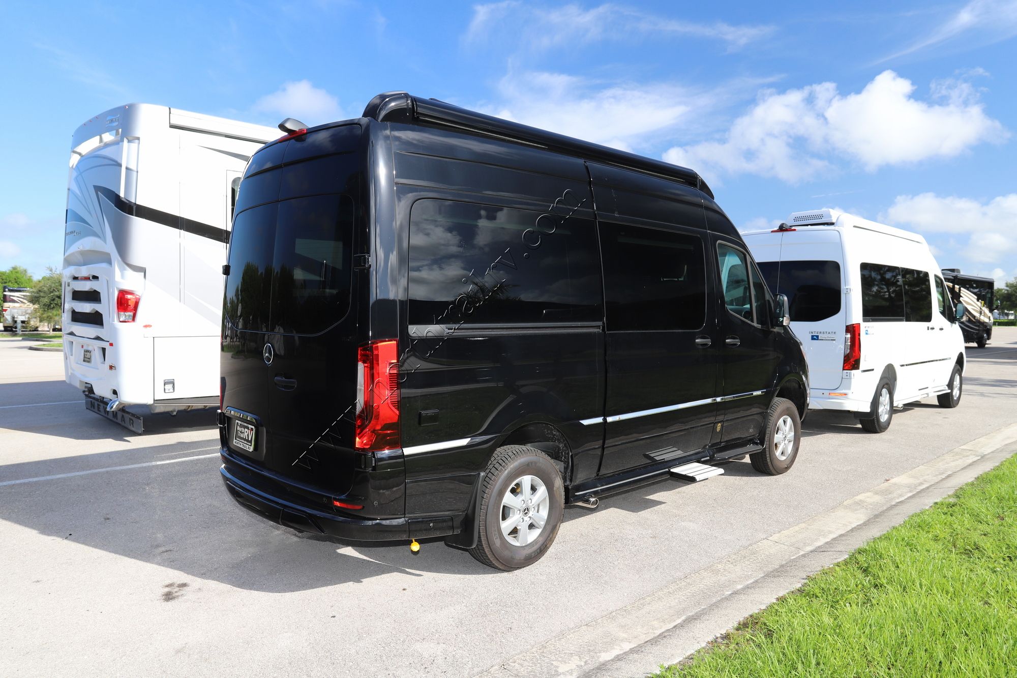 New 2021 Airstream Interstate 19 4X4 Class B  For Sale