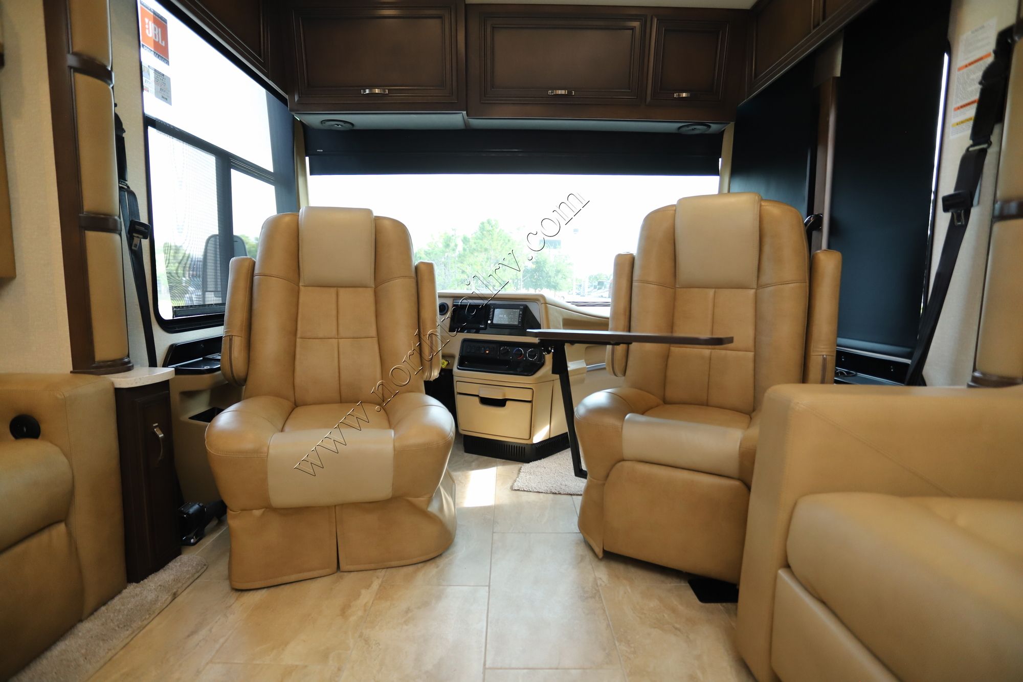 New 2021 Newmar Kountry Star 3717 Class A  For Sale