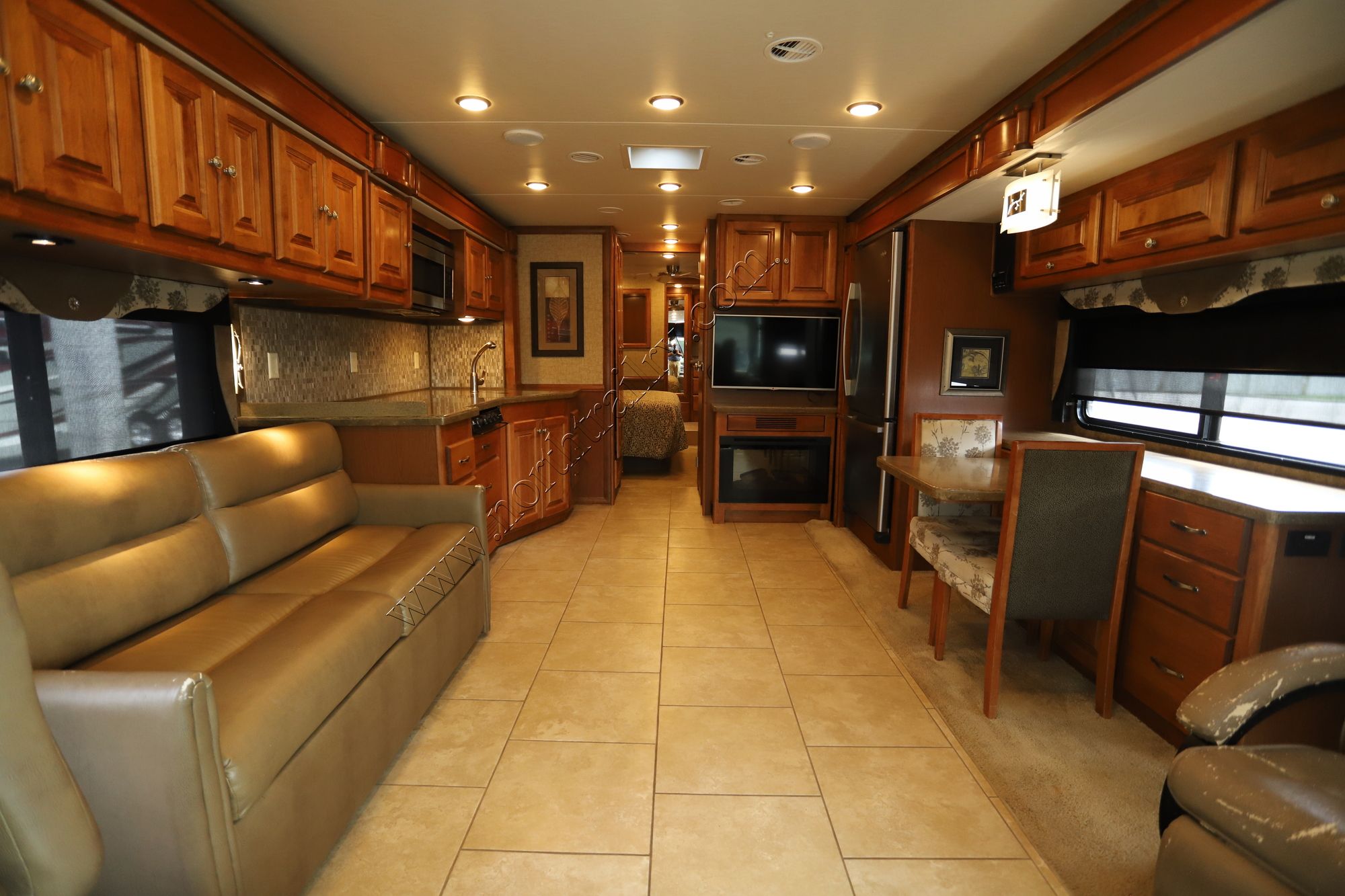 Used 2015 Tiffin Motor Homes Allegro Red 38QRA Class A  For Sale