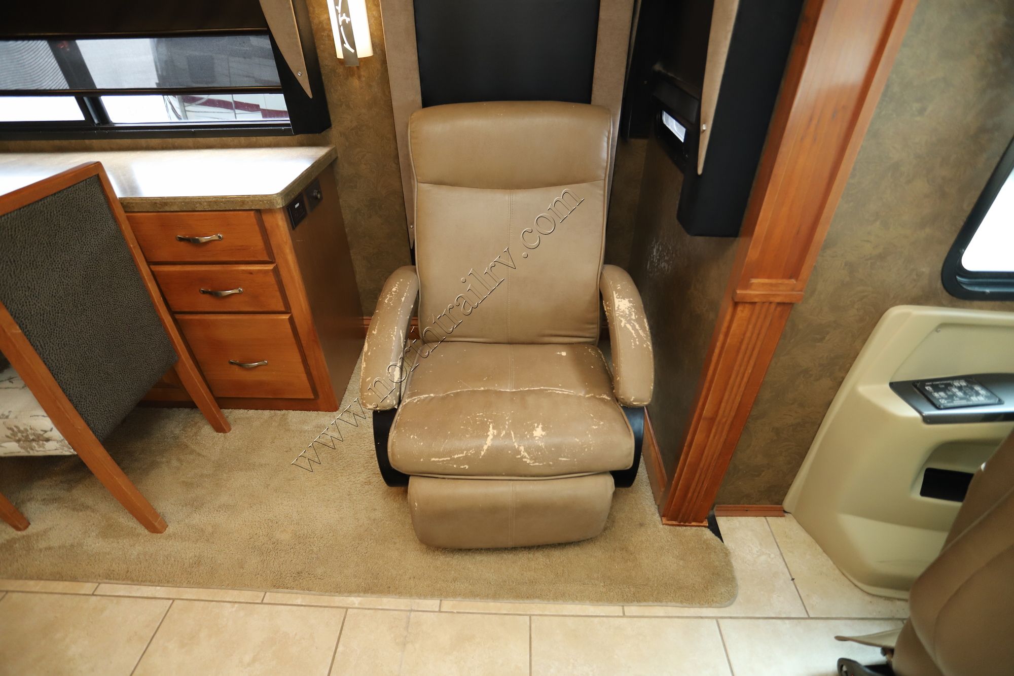 Used 2015 Tiffin Motor Homes Allegro Red 38QRA Class A  For Sale