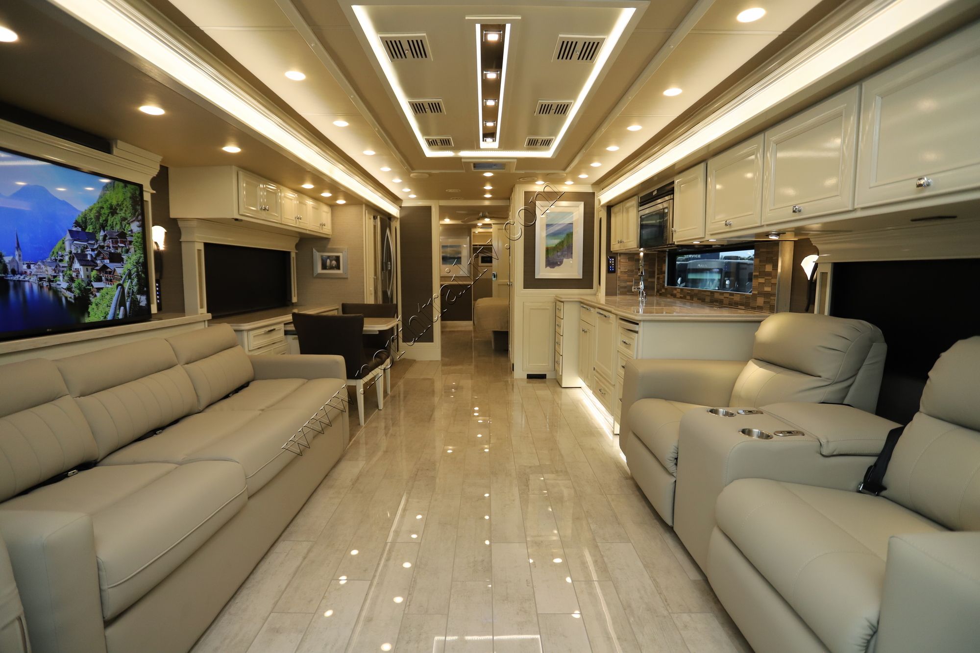 New 2021 Tiffin Motor Homes Phaeton 44OH Class A  For Sale