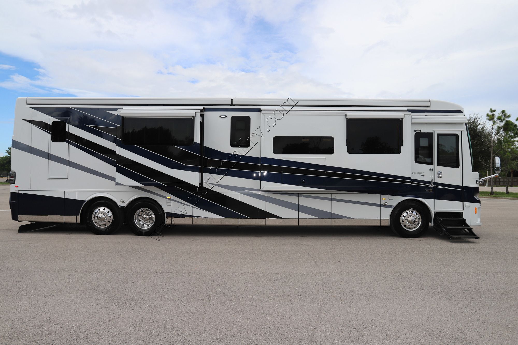 New 2021 Newmar King Aire 4531 Class A  For Sale