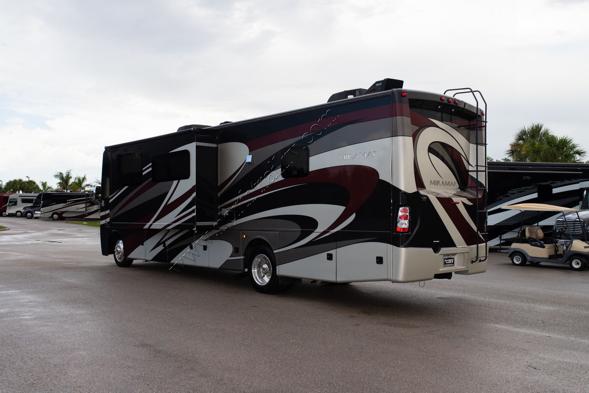 Used 2017 Thor Miramar 34.1 Class A  For Sale