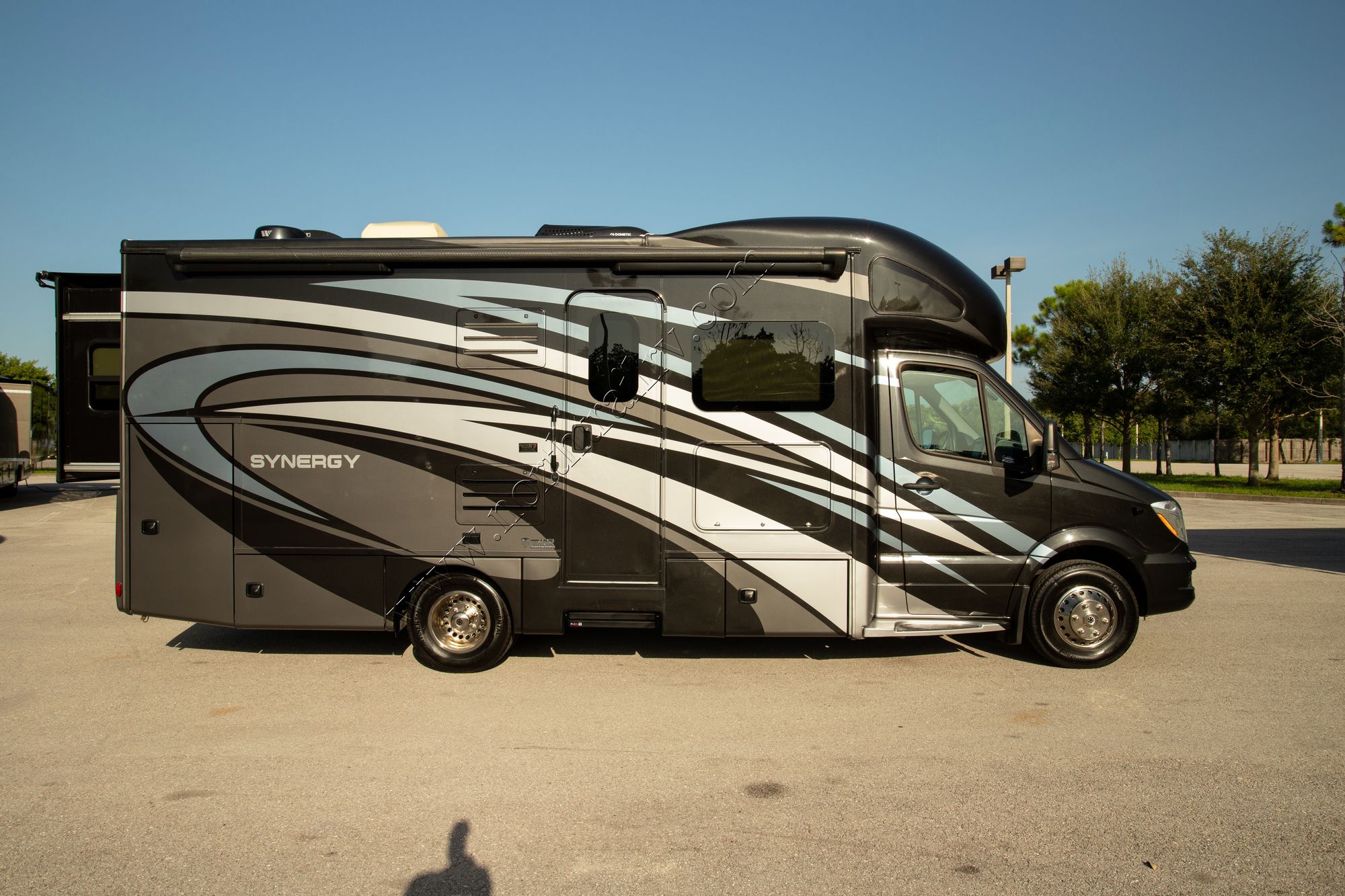 Used 2019 Thor Synergy 24SK Class C  For Sale