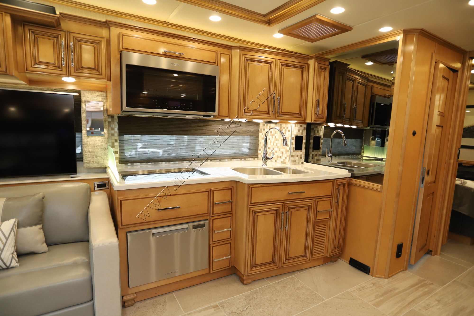 New 2022 Newmar Supreme Aire 4573 Super C  For Sale