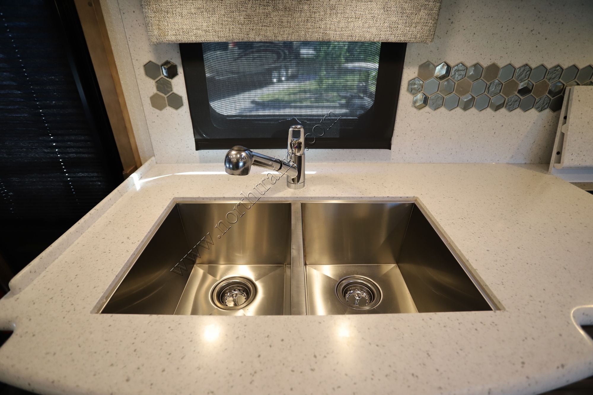 New 2021 Newmar Bay Star 3616 Class A  For Sale