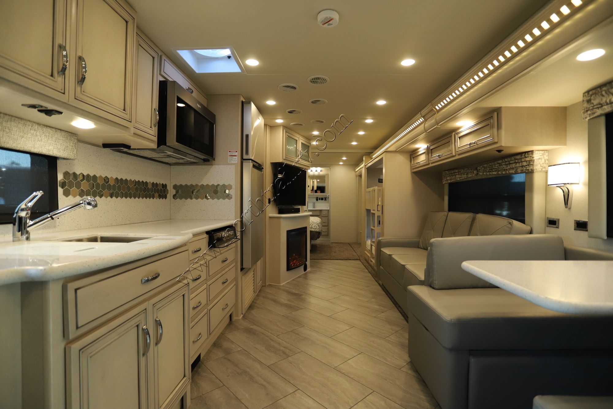 New 2021 Newmar Bay Star 3616 Class A  For Sale