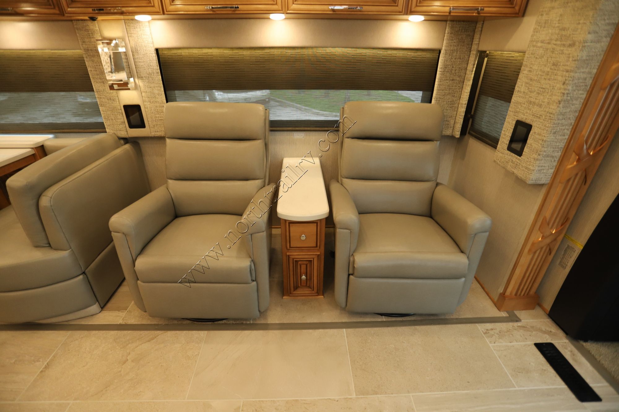 New 2022 Newmar Supreme Aire 4573 Super C  For Sale