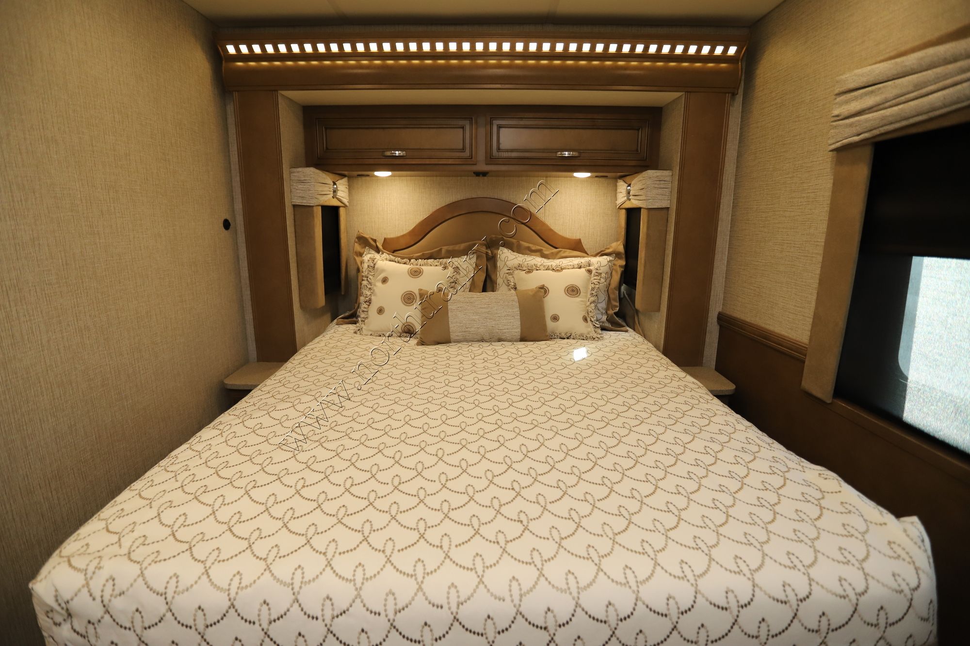 New 2021 Newmar Bay Star 3014 Class A  For Sale