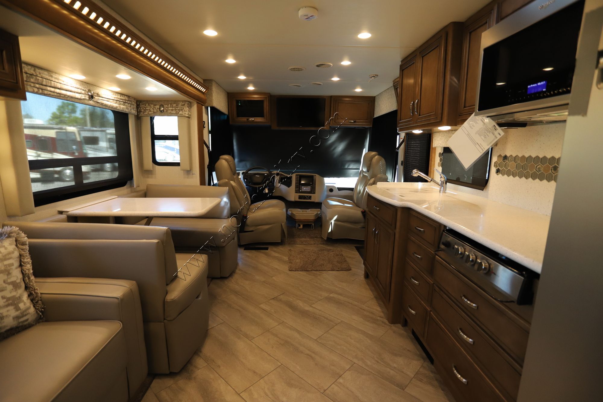 New 2021 Newmar Bay Star 3616 Class A  For Sale