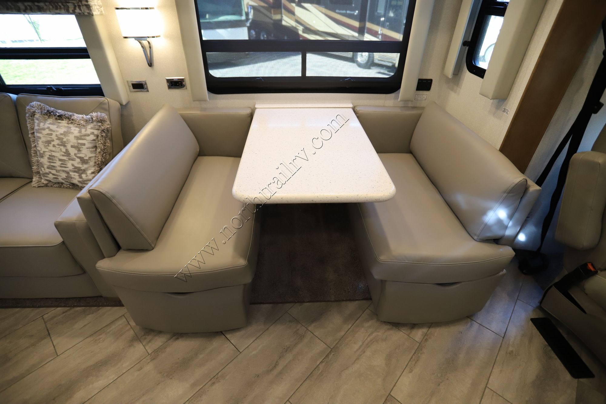 New 2021 Newmar Bay Star 3616 Class A  For Sale