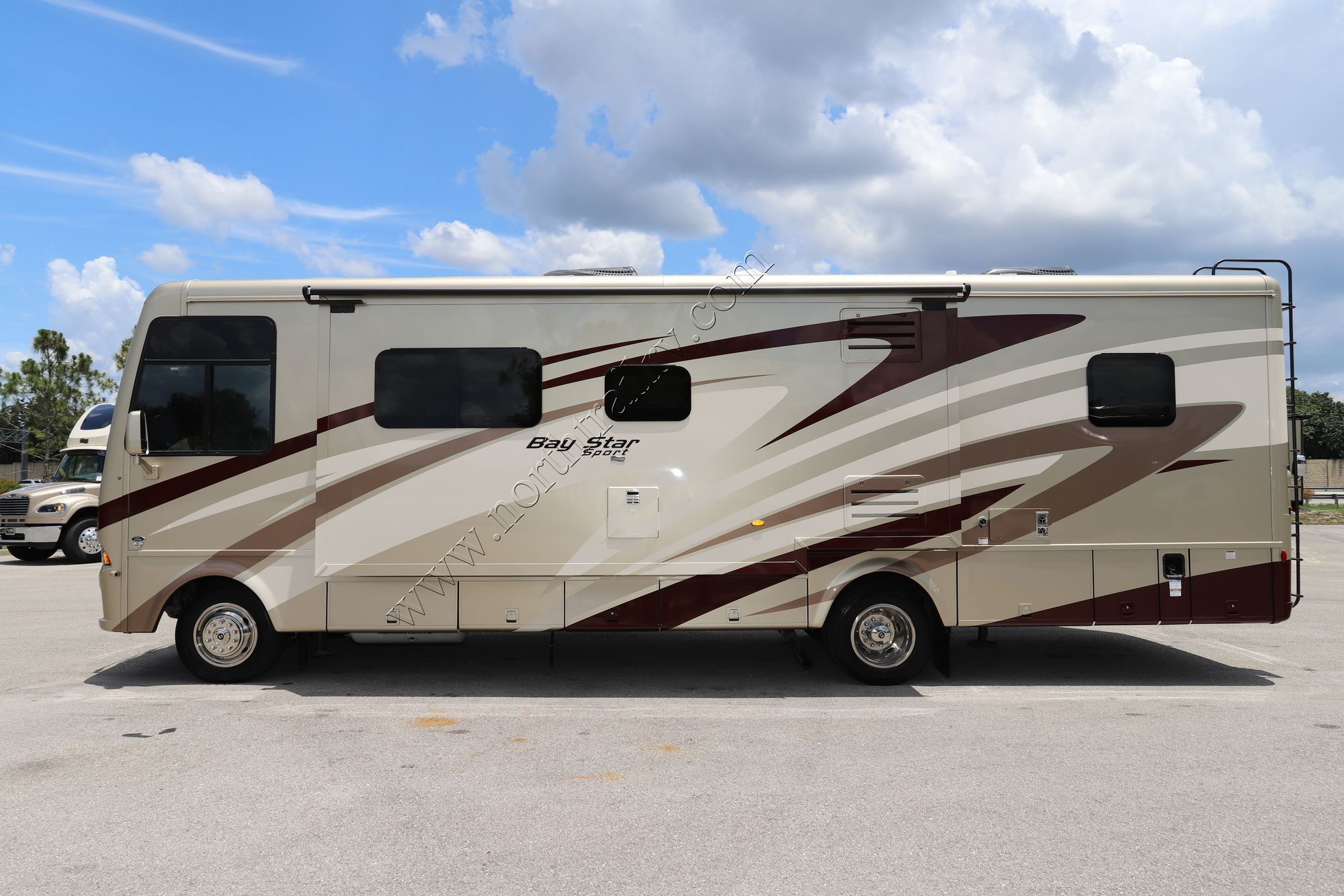 New 2021 Newmar Bay Star Sport 3226 Class A  For Sale