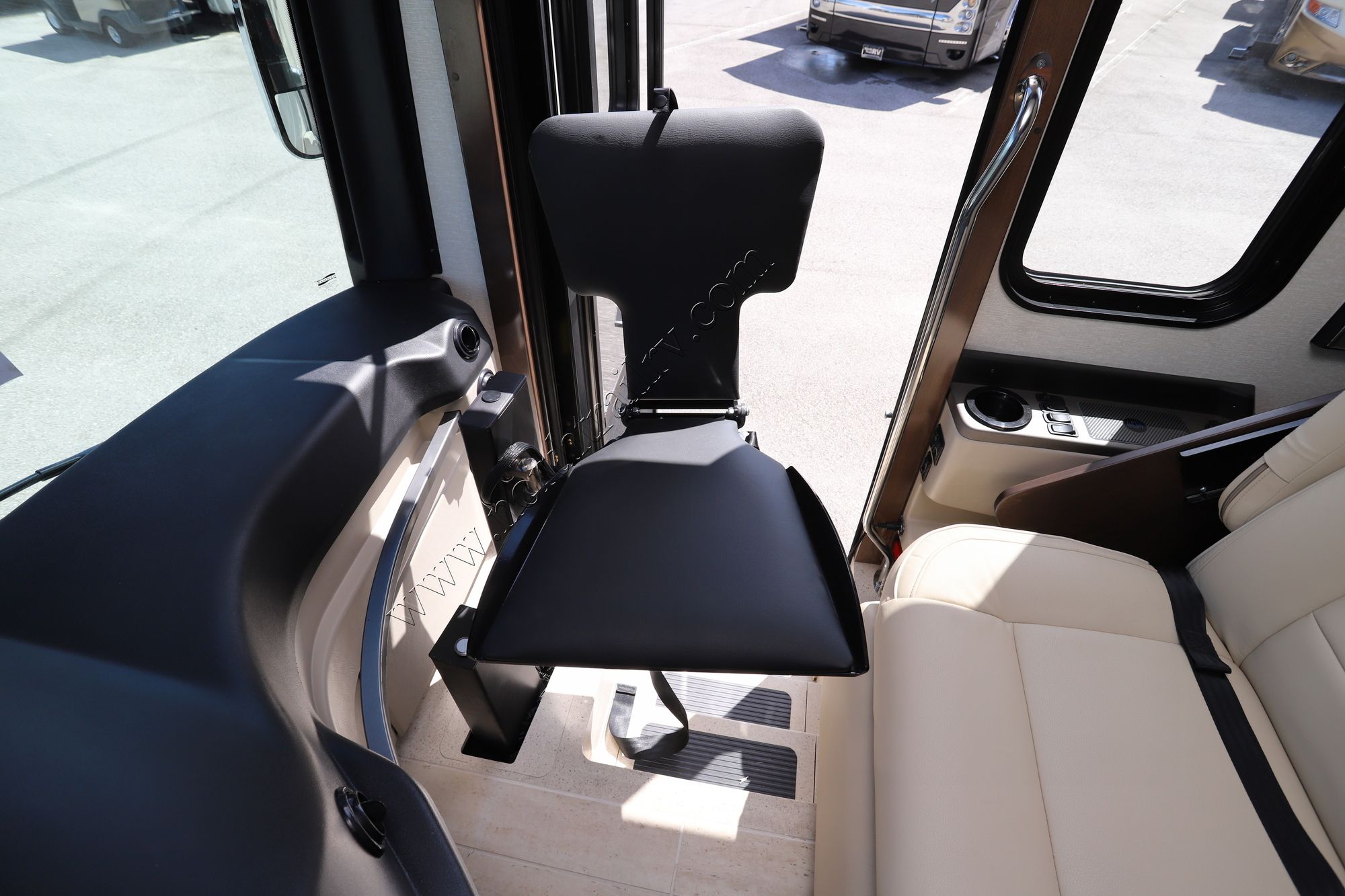 New 2021 Newmar Dutch Star 4369 W/ CHAIR LIFT Class A  For Sale