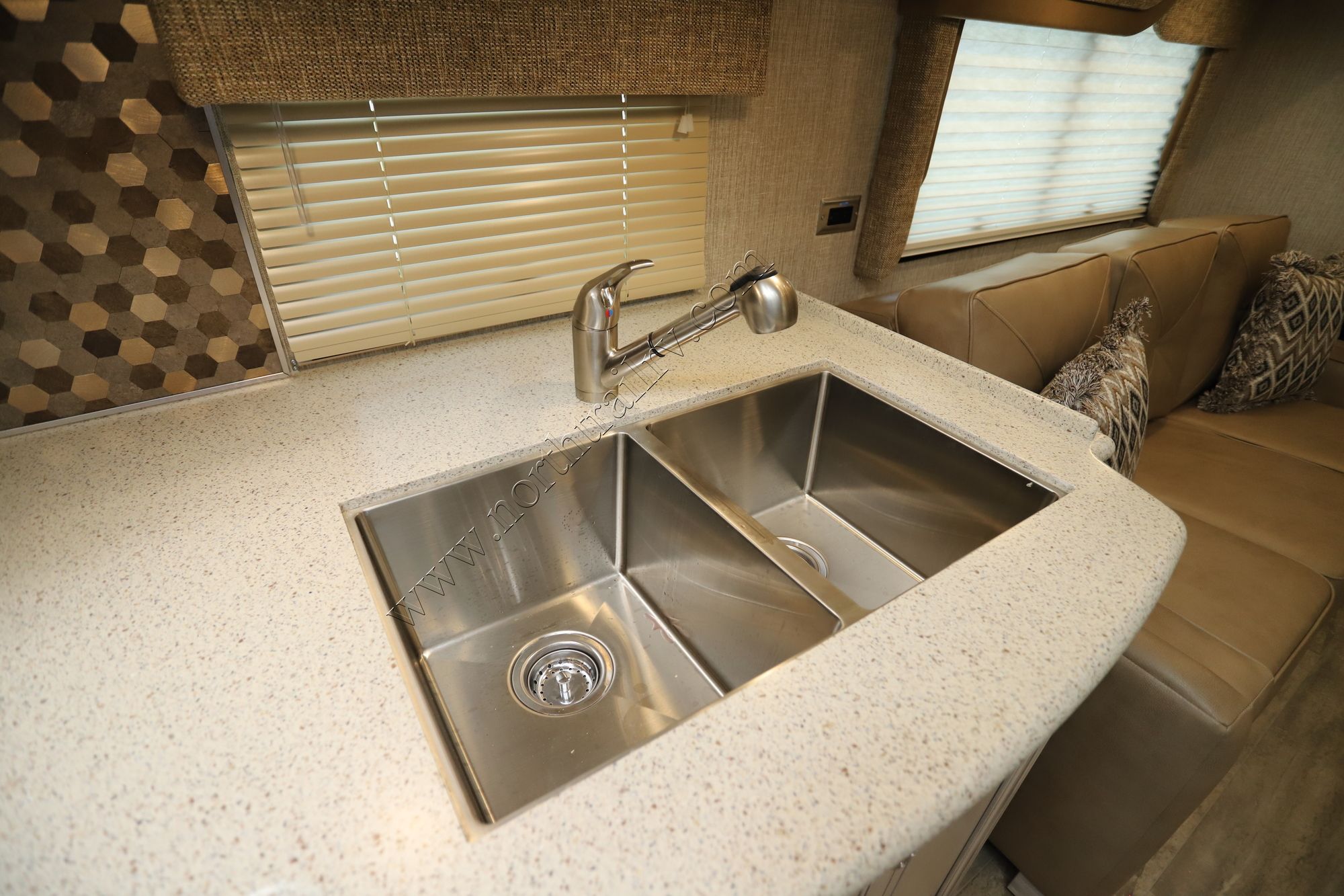 New 2021 Newmar Bay Star Sport 3226 Class A  For Sale