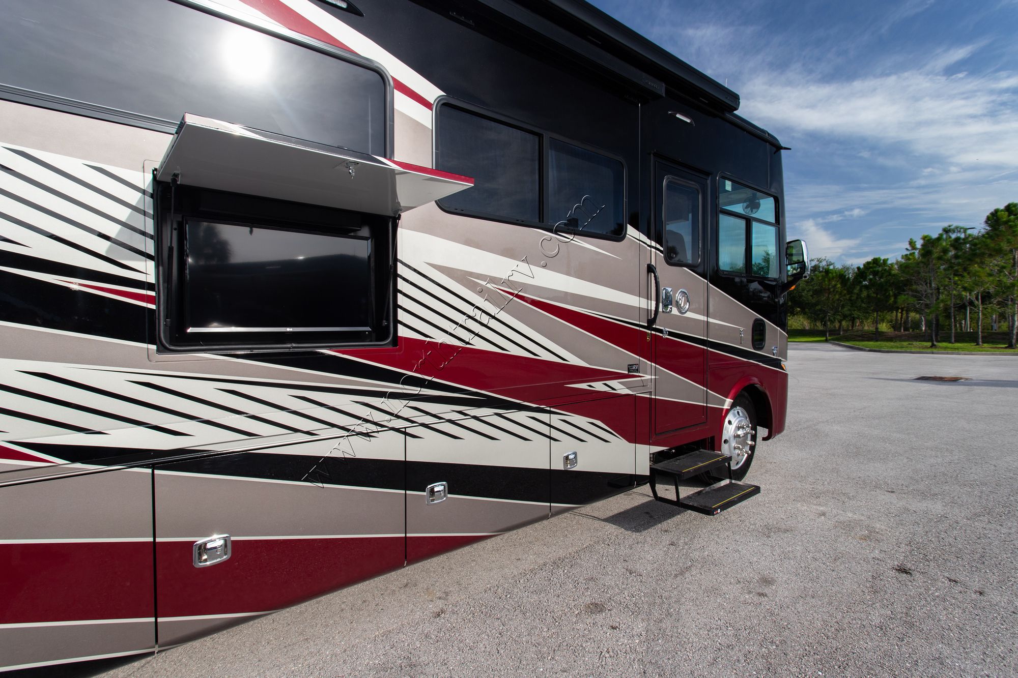 New 2022 Tiffin Motor Homes Allegro 34PA Class A  For Sale