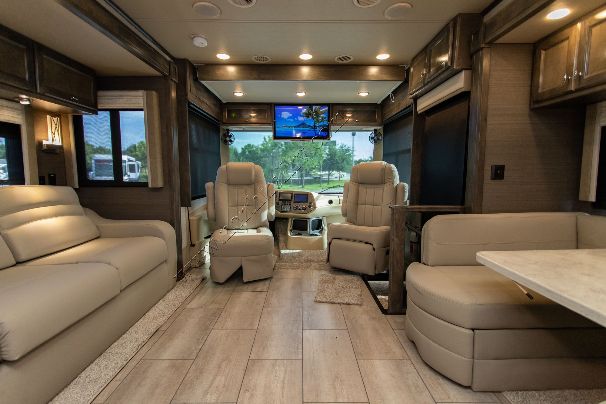 New 2022 Tiffin Motor Homes Allegro 34PA Class A  For Sale