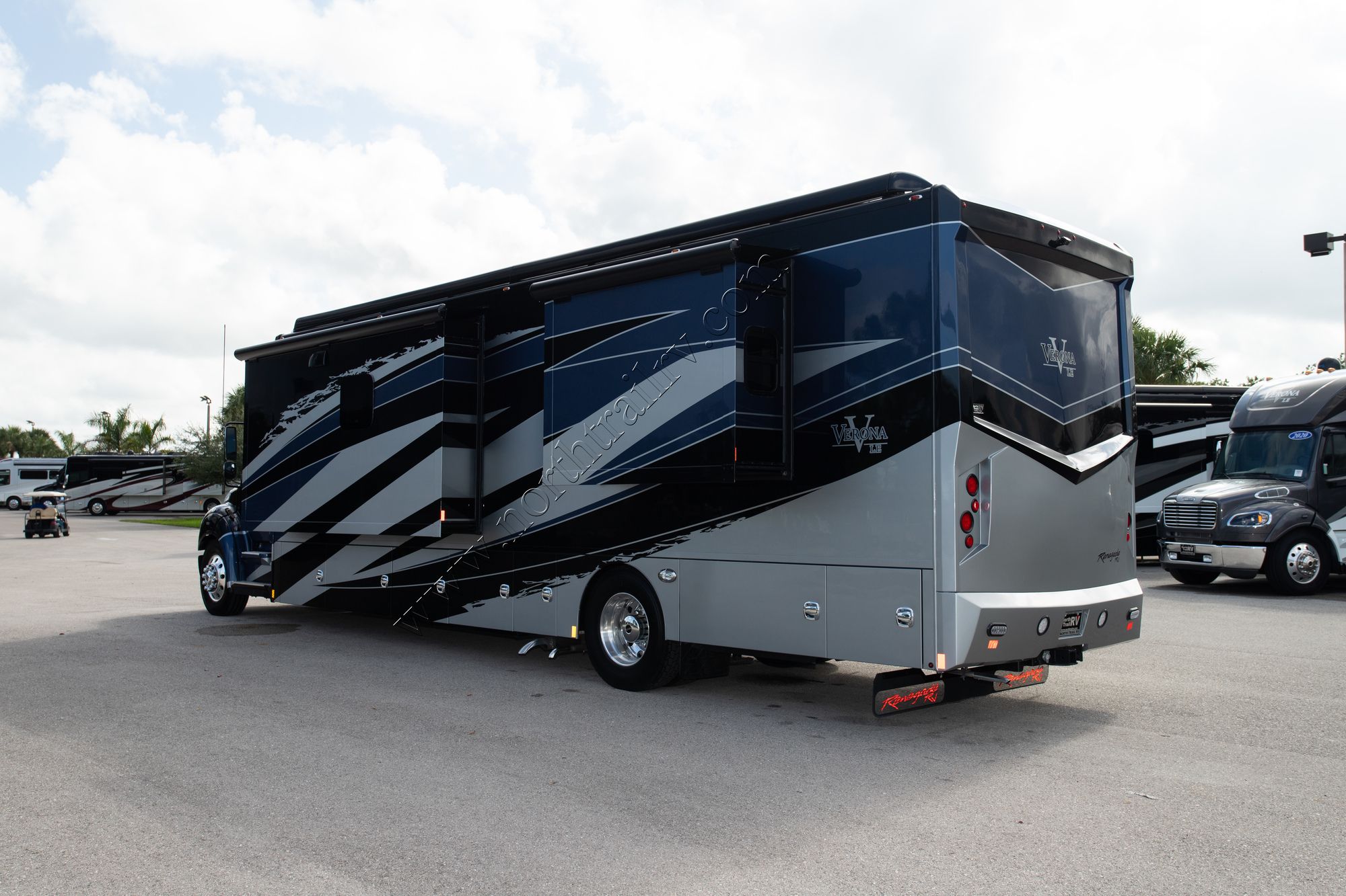 New 2022 Renegade Rv Verona Le 40LRB Super C  For Sale